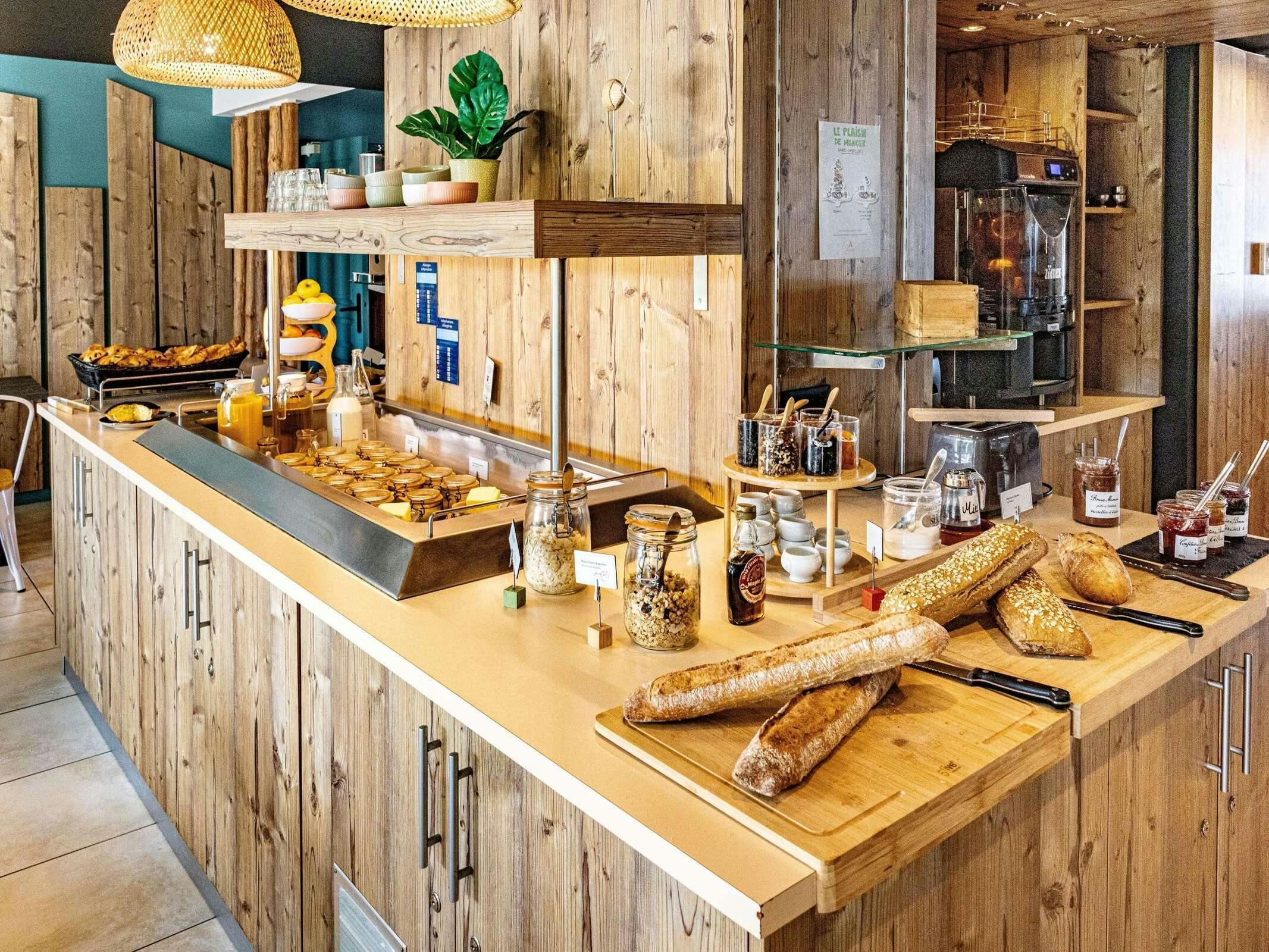 Hotel Ibis Styles Marennes Oléron photo 2