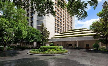 Houston Grand Hotel - River Oaks