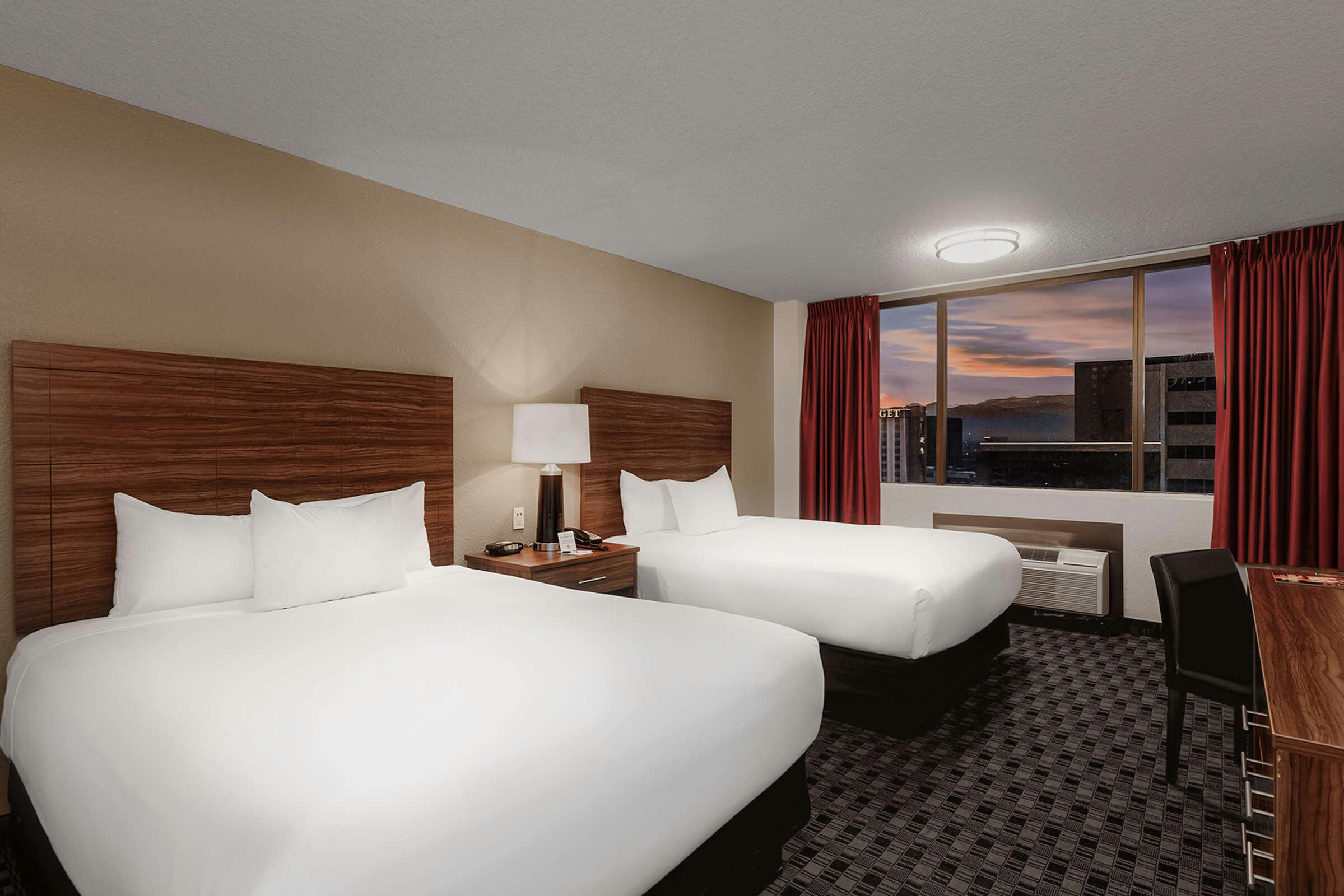 Hotel the D Las Vegas photo 2