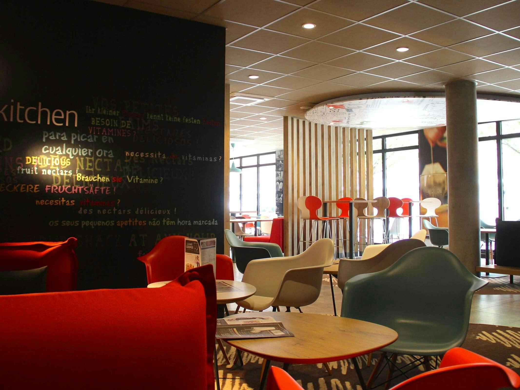 Hotel Ibis Lille Centre Grand Palais photo 4