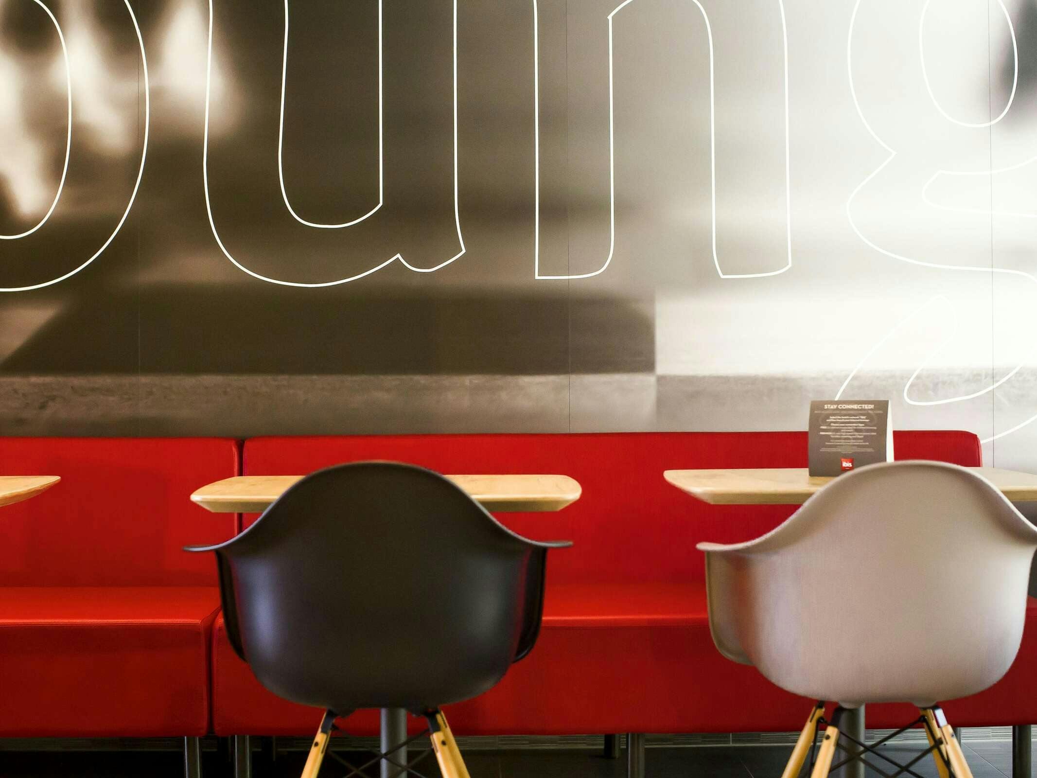 Hotel Ibis Wavre Brussels East photo 4