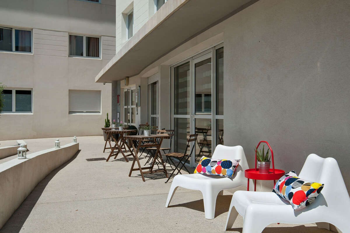 Hotel Appart'City Classic Marseille Aéroport - Vitrolles photo 3