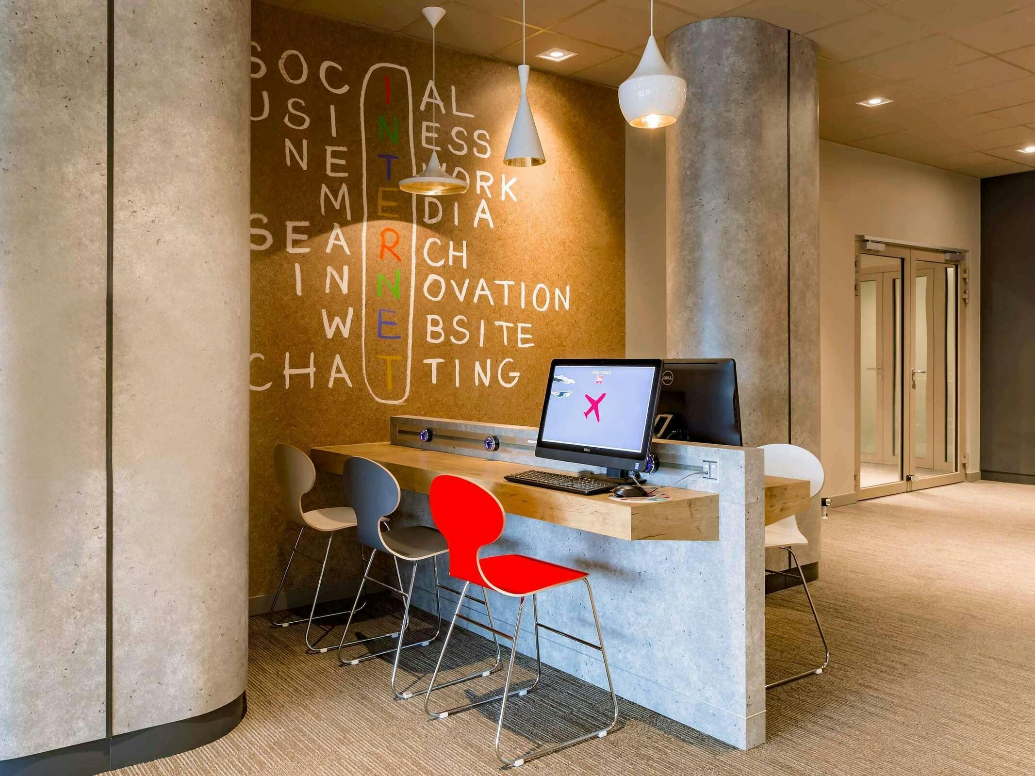 Hotel Ibis Wroclaw Centrum photo 1