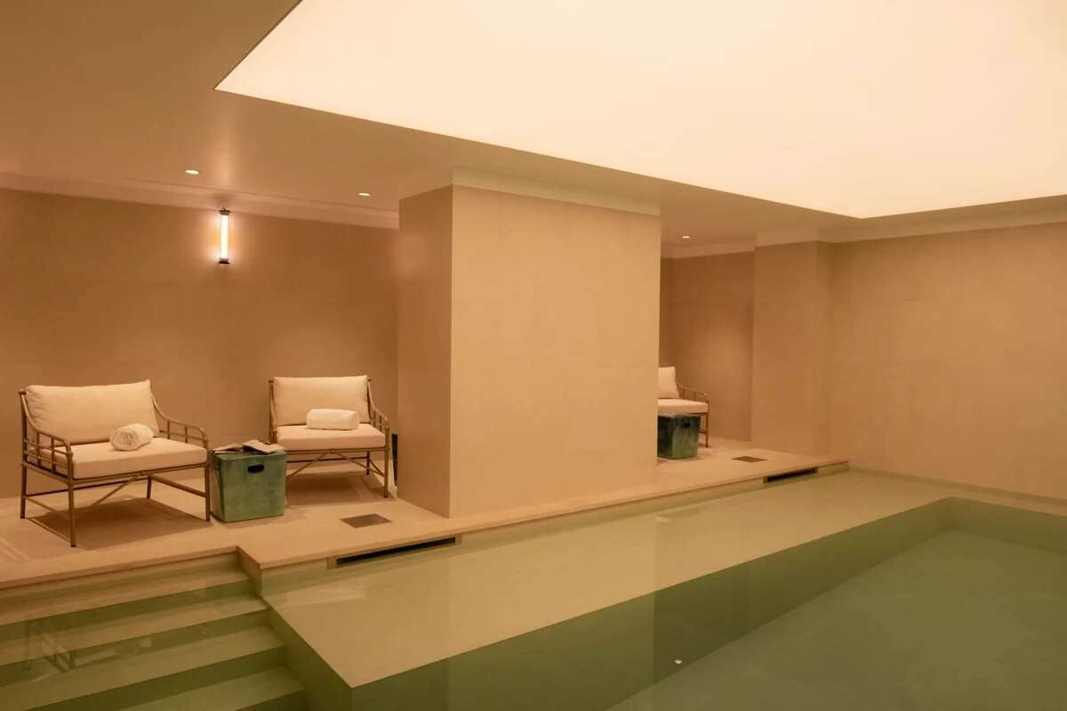 Hotel 9Hotel Chelton photo 1