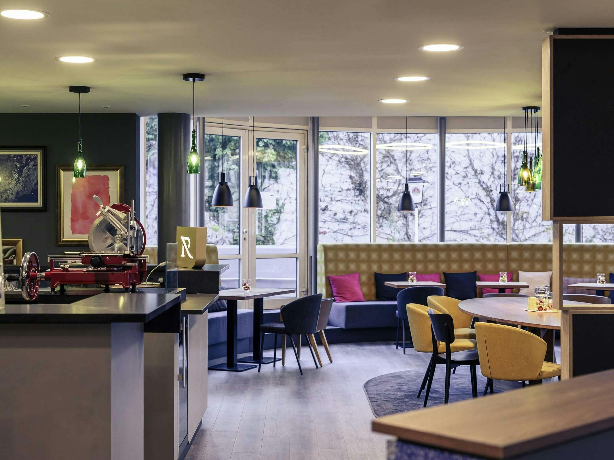 Hotel Mercure Hotel Stuttgart Zuffenhausen photo 1