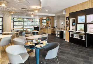 Hotel B&B HOME Vélizy photo 1