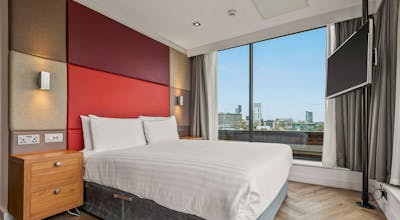 Roomzzz Aparthotel London Stratford