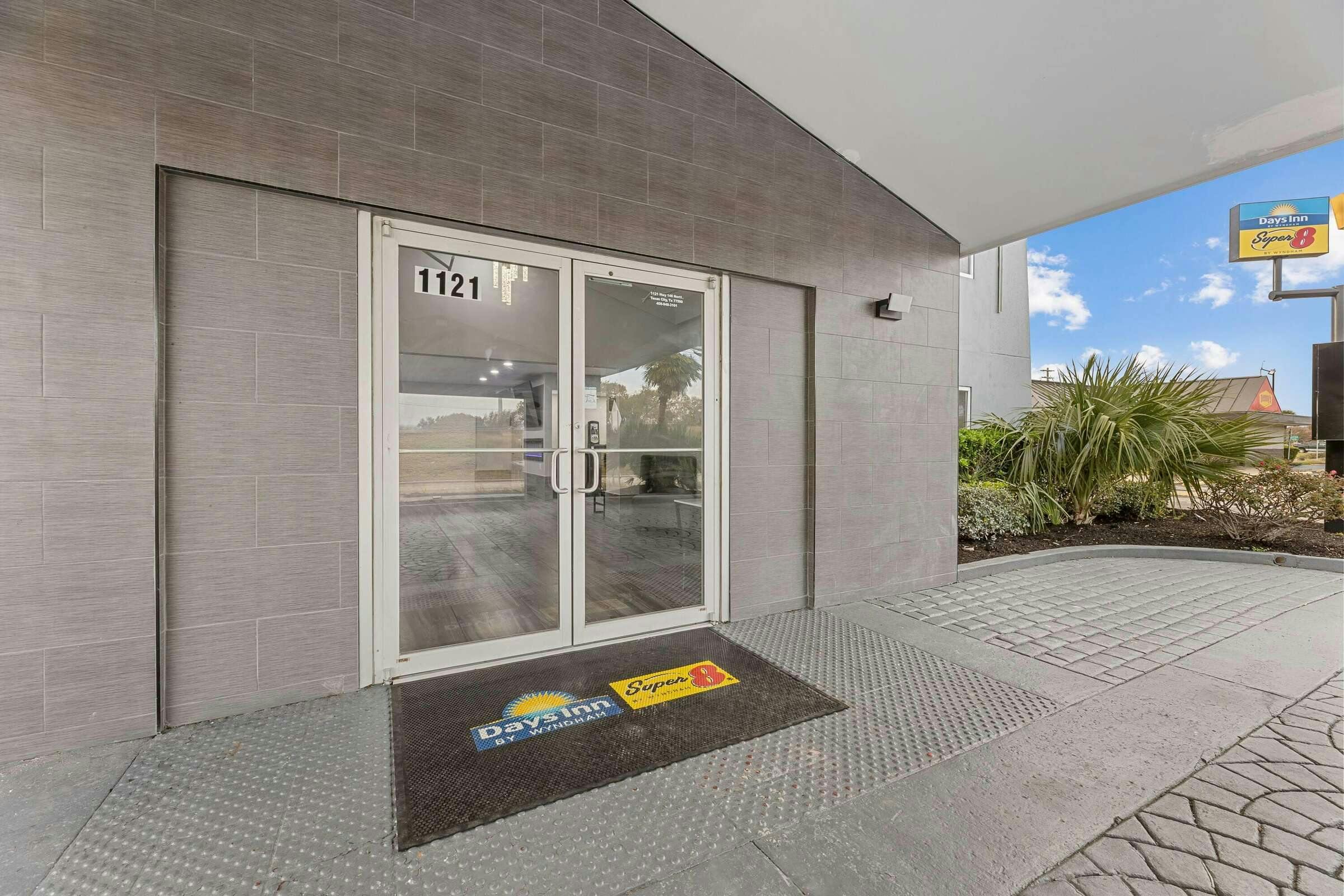 Hotel Days Inn Stes Texas City photo 2