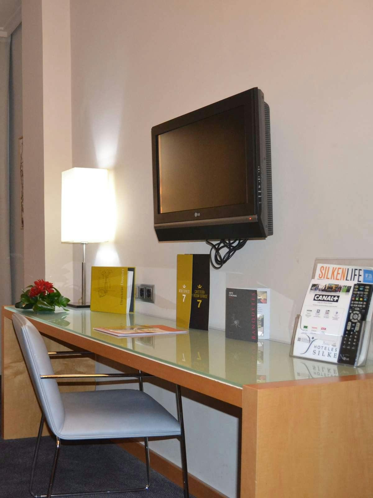 Hotel Occidental Murcia Siete Coronas photo 3