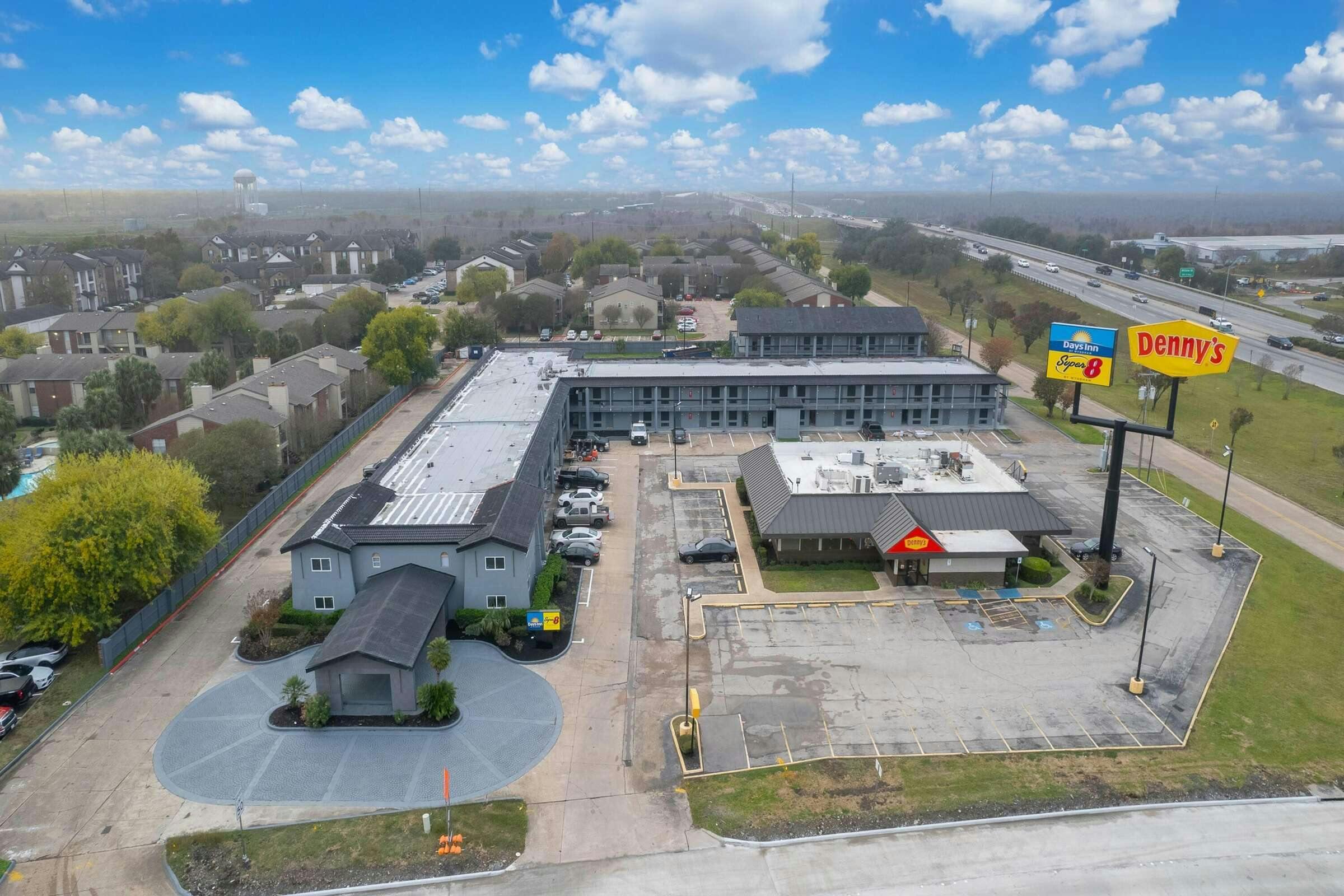 Hotel Super 8 Texas City/Galveston photo 5