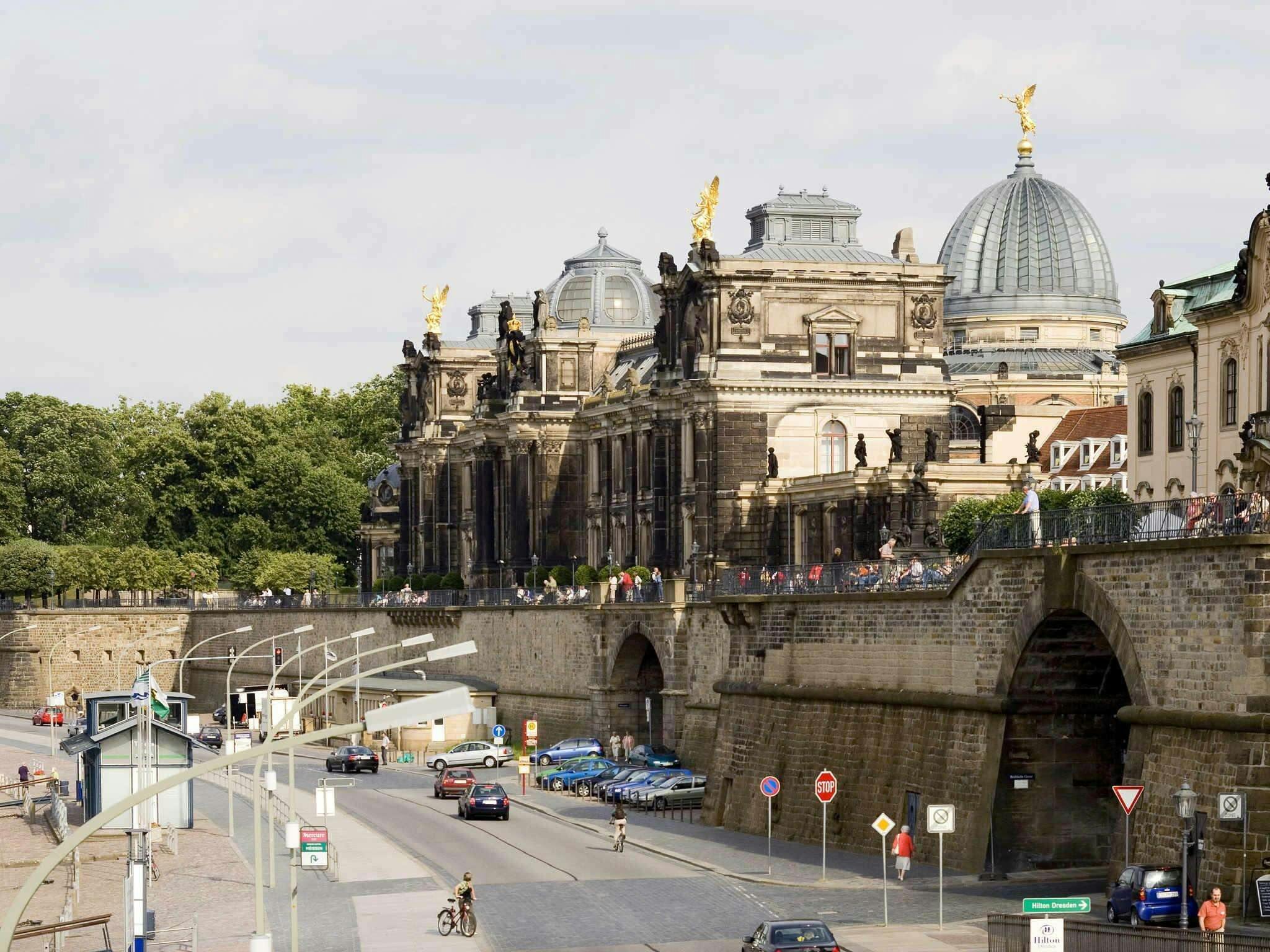 Hotel Ibis Styles Dresden Neustadt photo 1