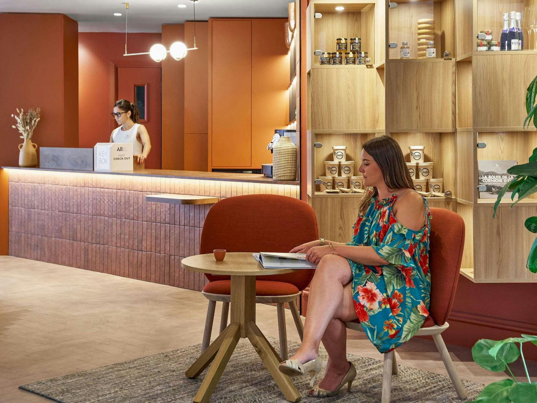 Hotel Mercure Saint Raphael Centre Plage photo 5