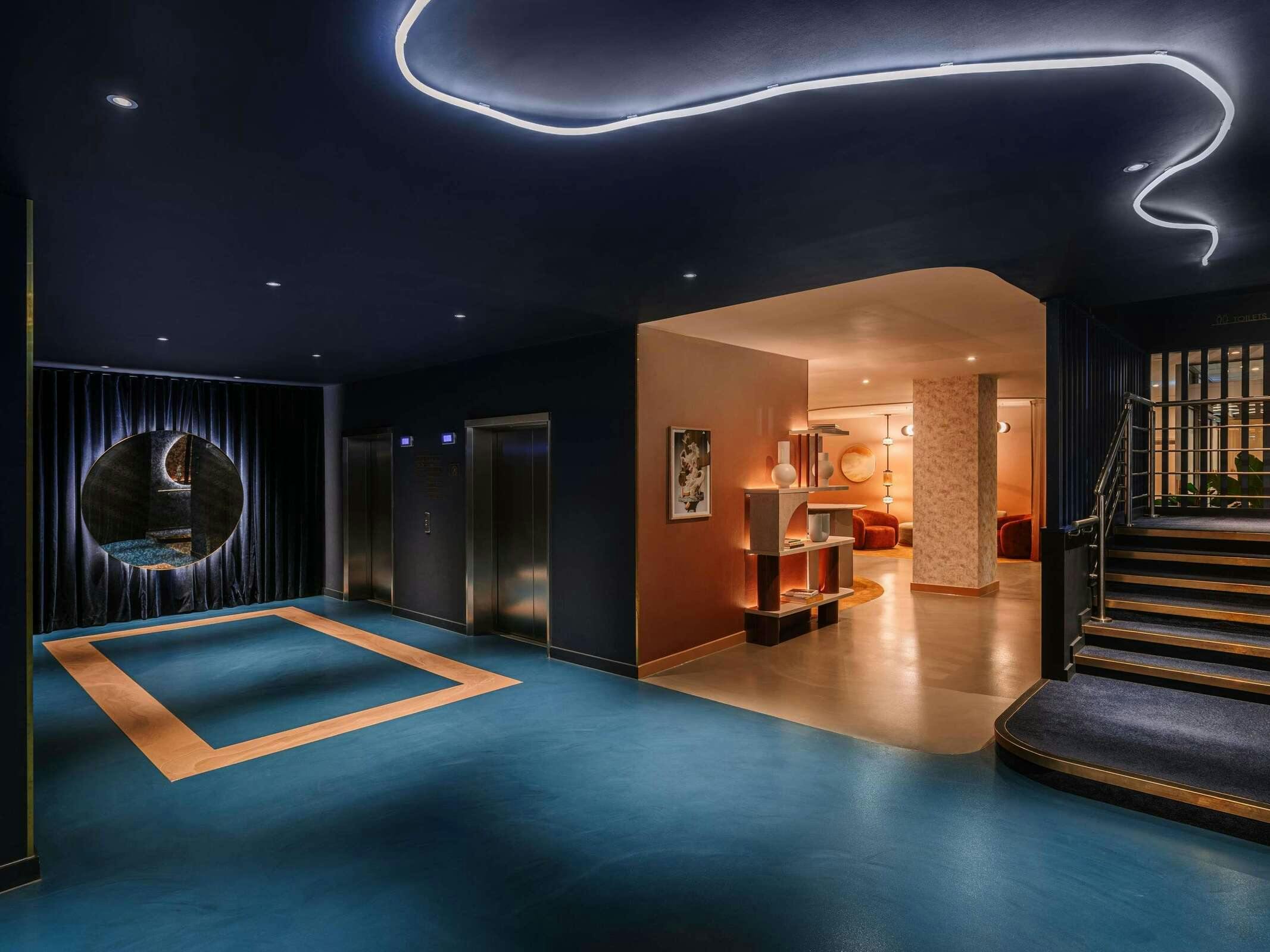 Hotel Mercure London Earls Court photo 2