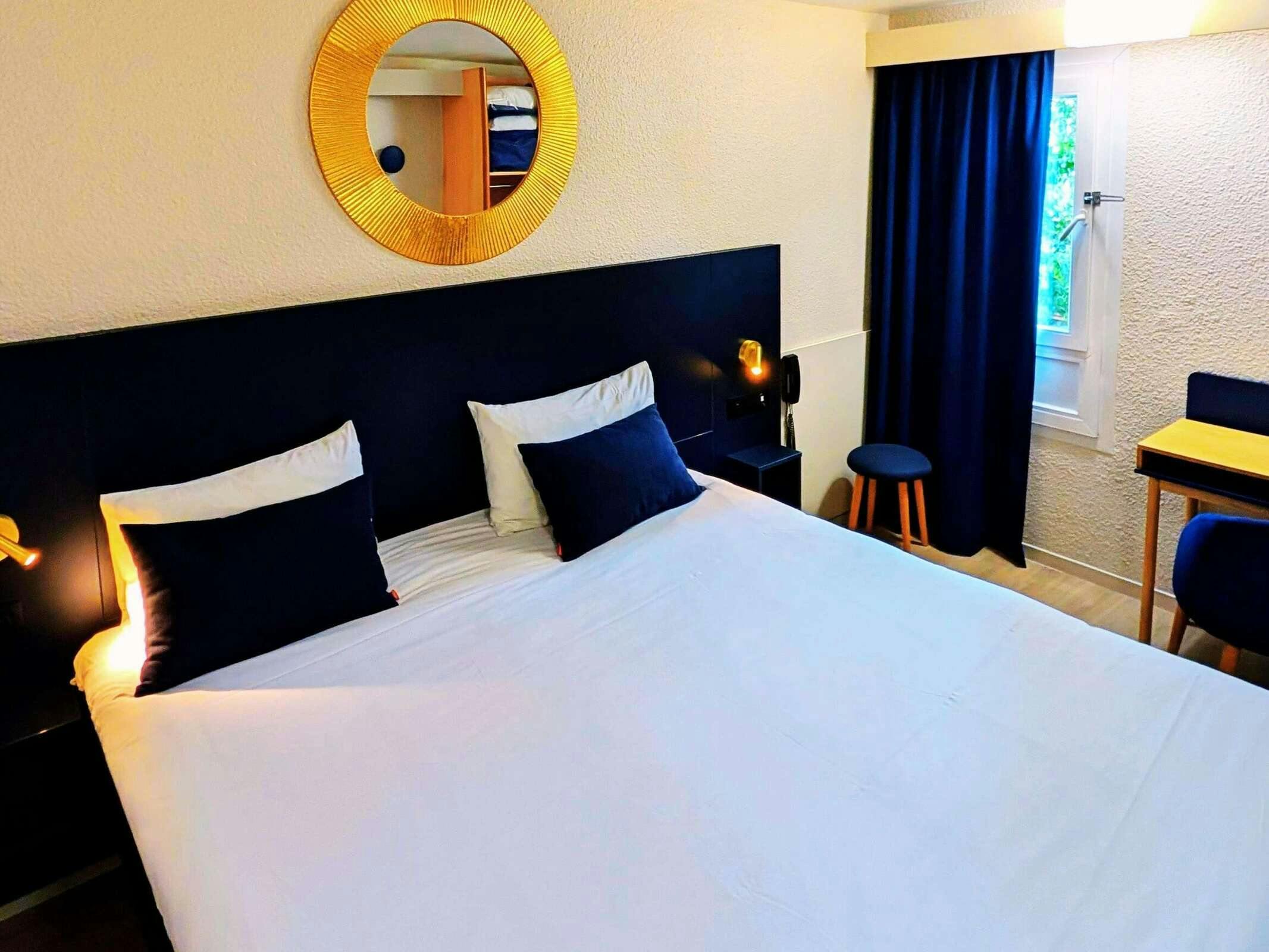 Hotel Ibis Grenoble Centre Bastille photo 2