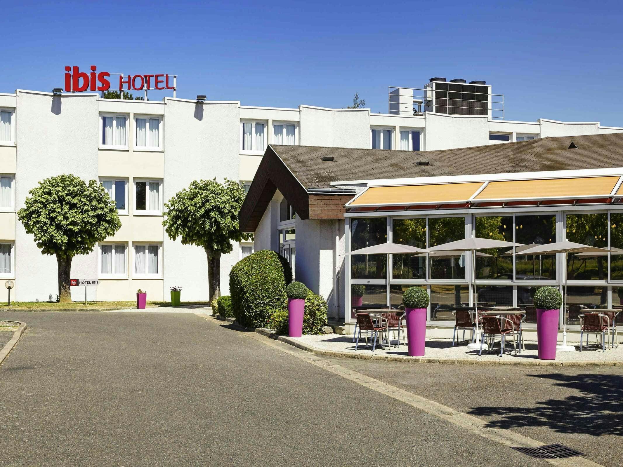 Hotel Ibis Chartres Ouest Lucé photo 2
