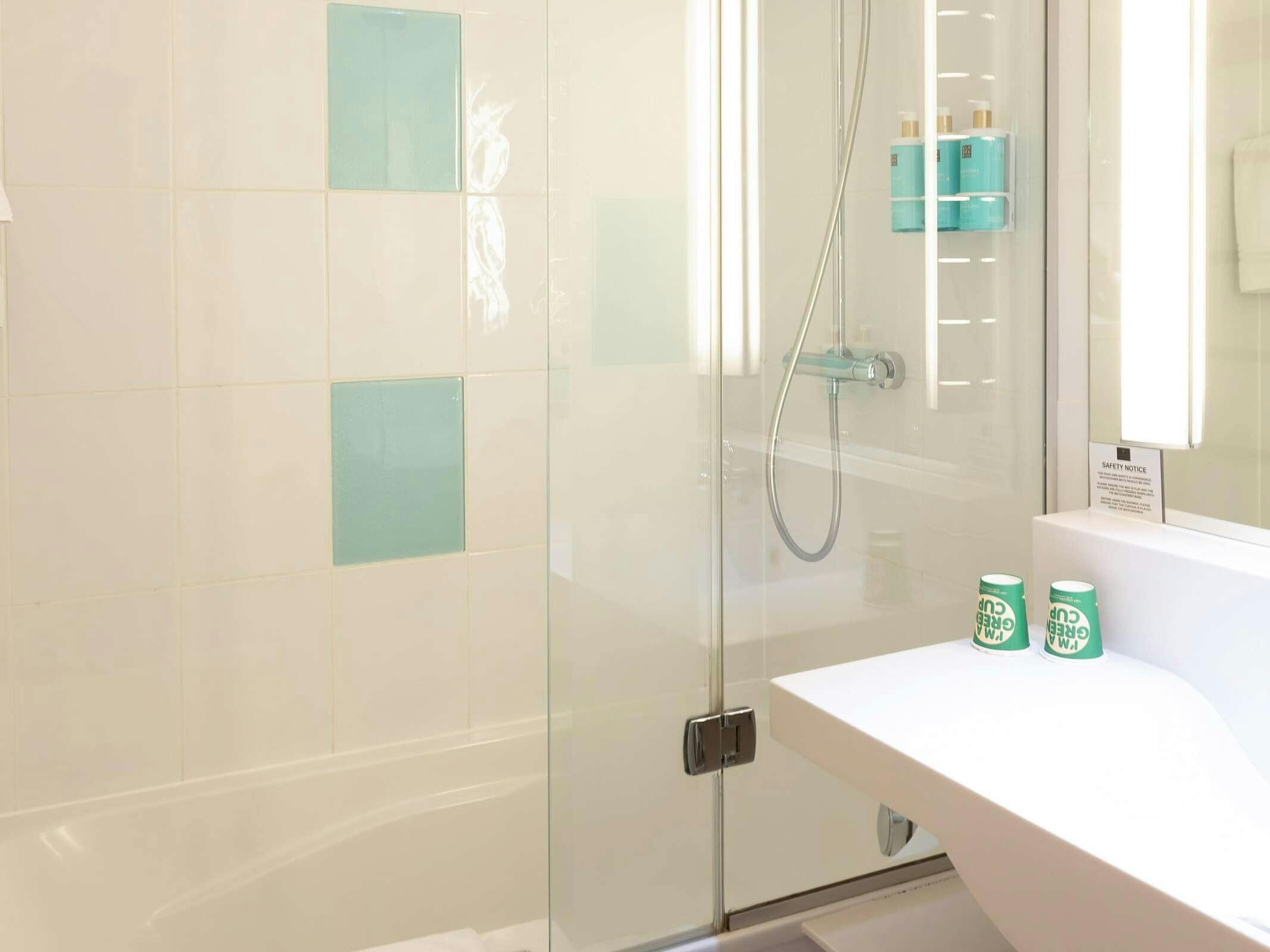 Hotel Novotel Manchester West photo 4