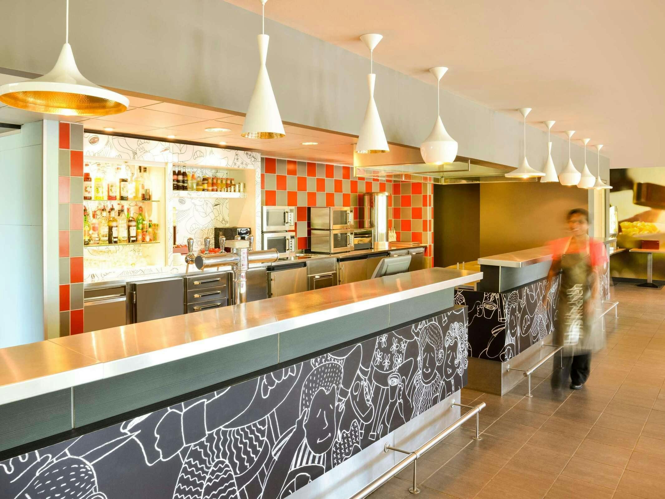 Hotel Ibis Avignon Centre Gare photo 2