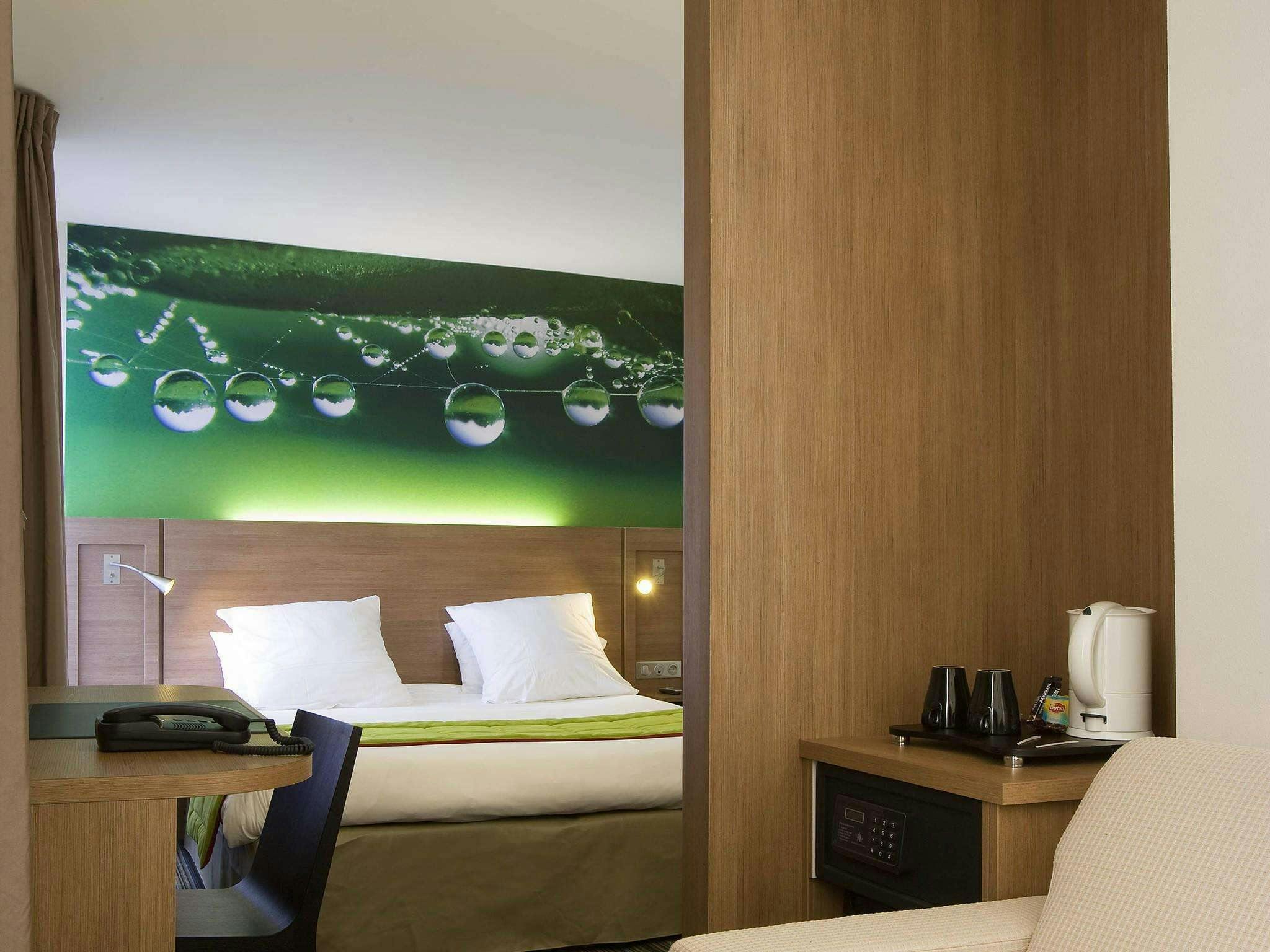 Hotel Hôtel Mercure Quimper Centre photo 4