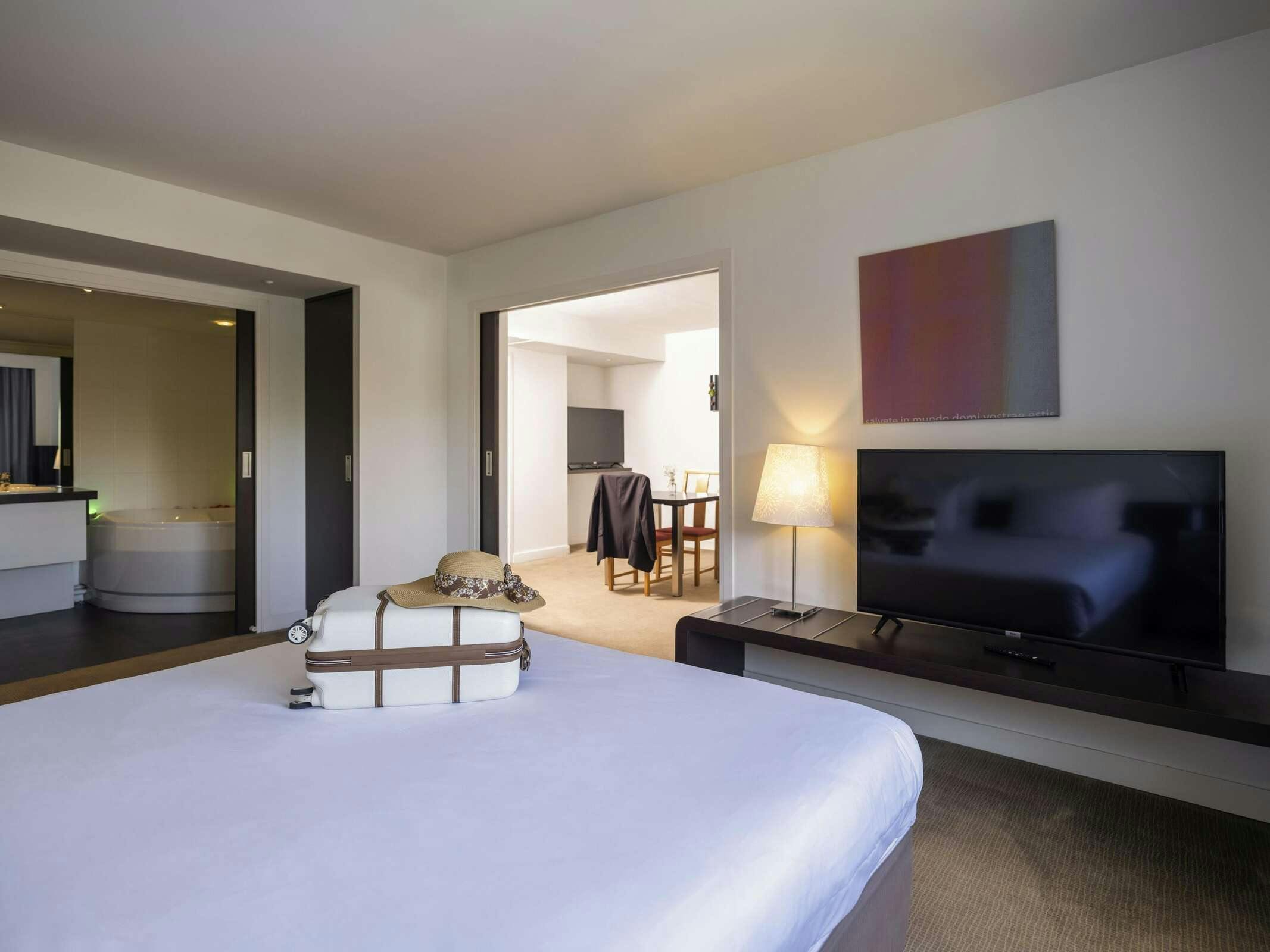 Hotel Novotel Nantes Centre Gare photo 3