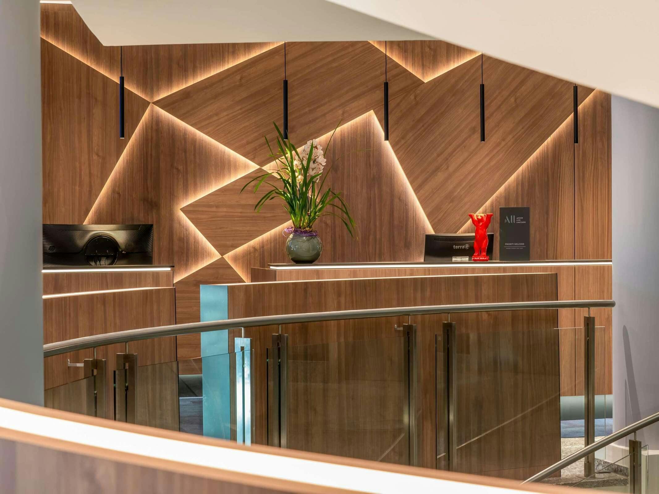 Hotel Mercure Hotel Berlin Tempelhof photo 4