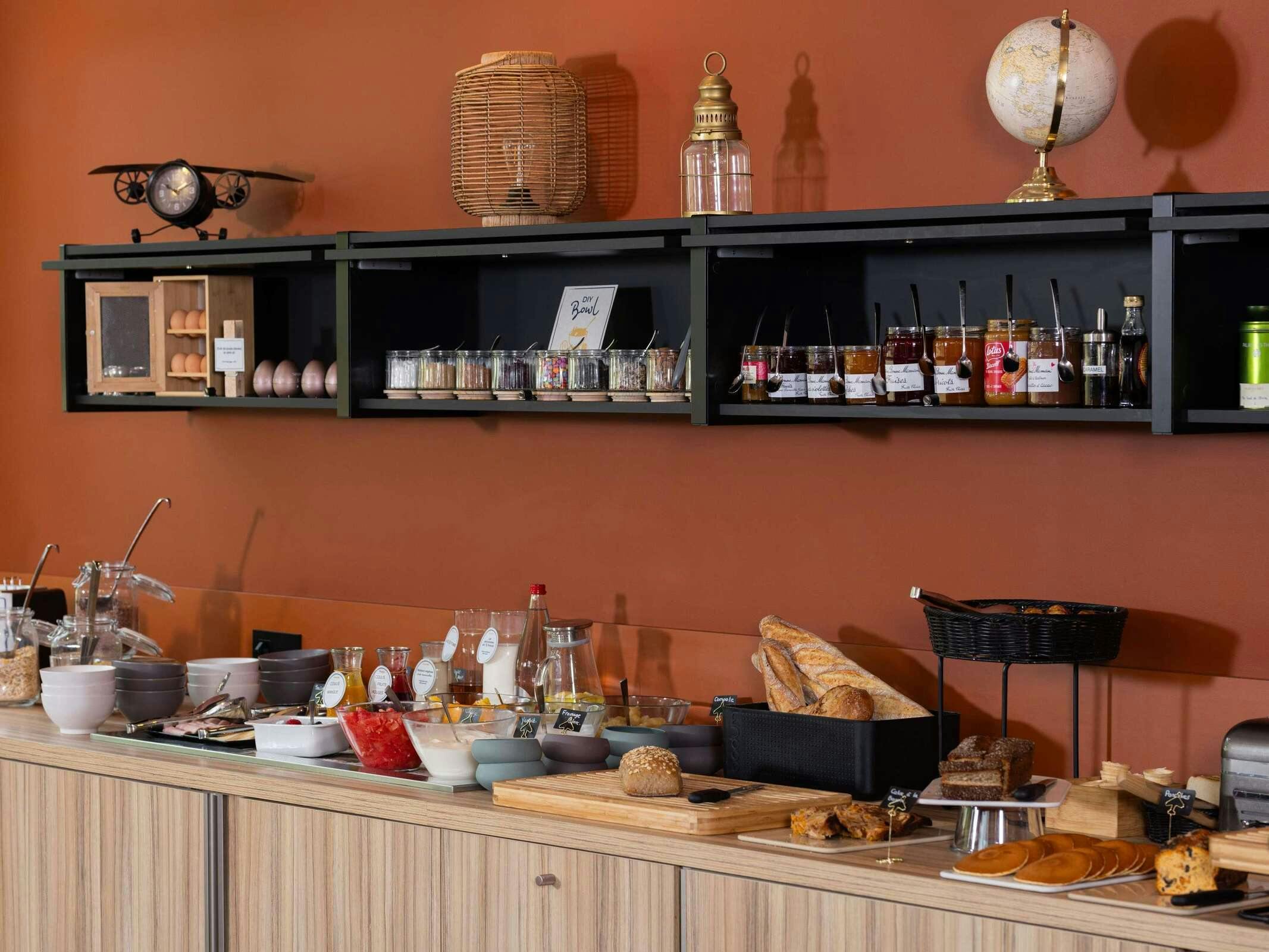 Hotel Ibis Styles Lille Aéroport photo 3