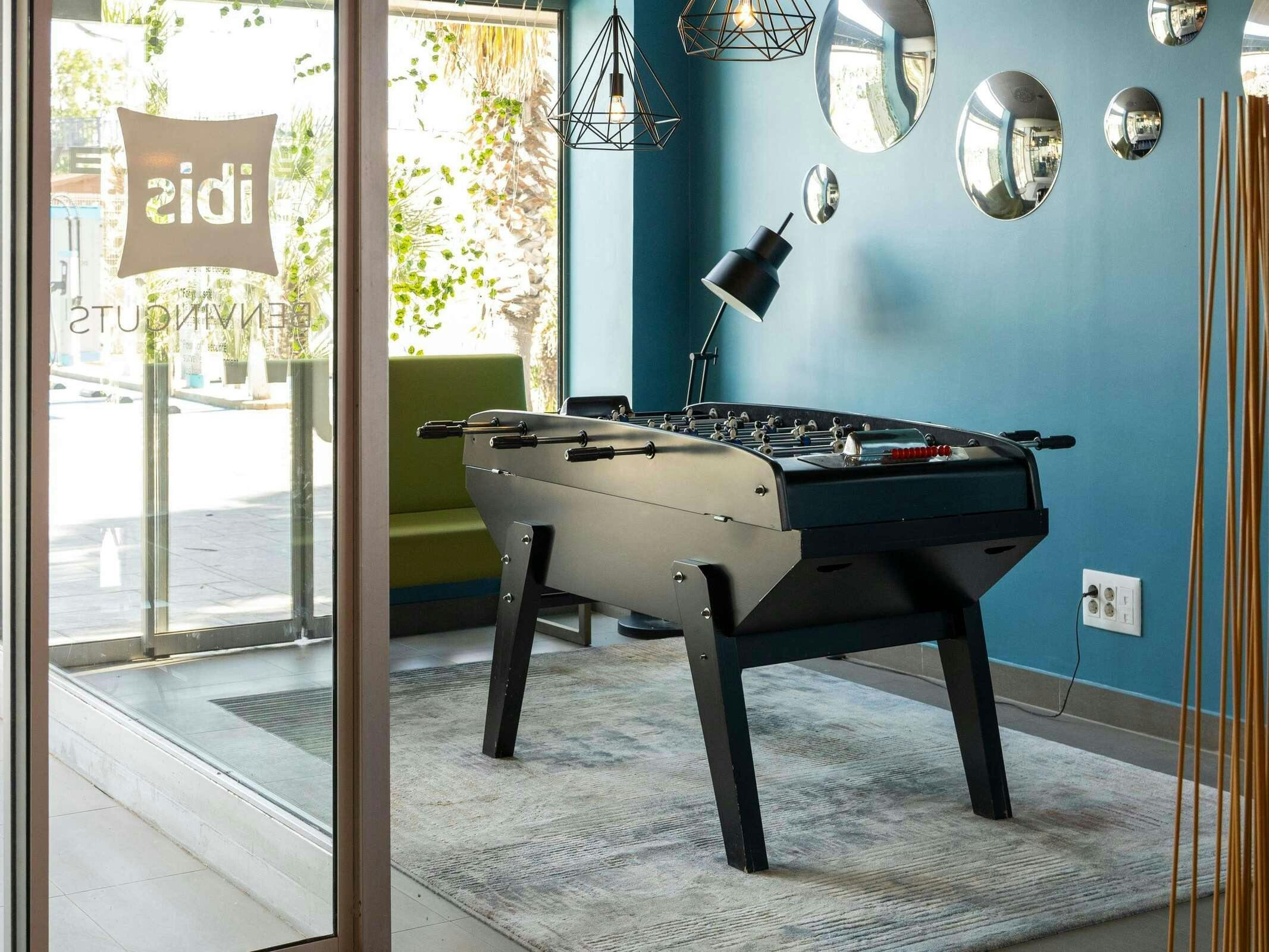 Hotel Ibis Valencia Bonaire Aeropuerto photo 3