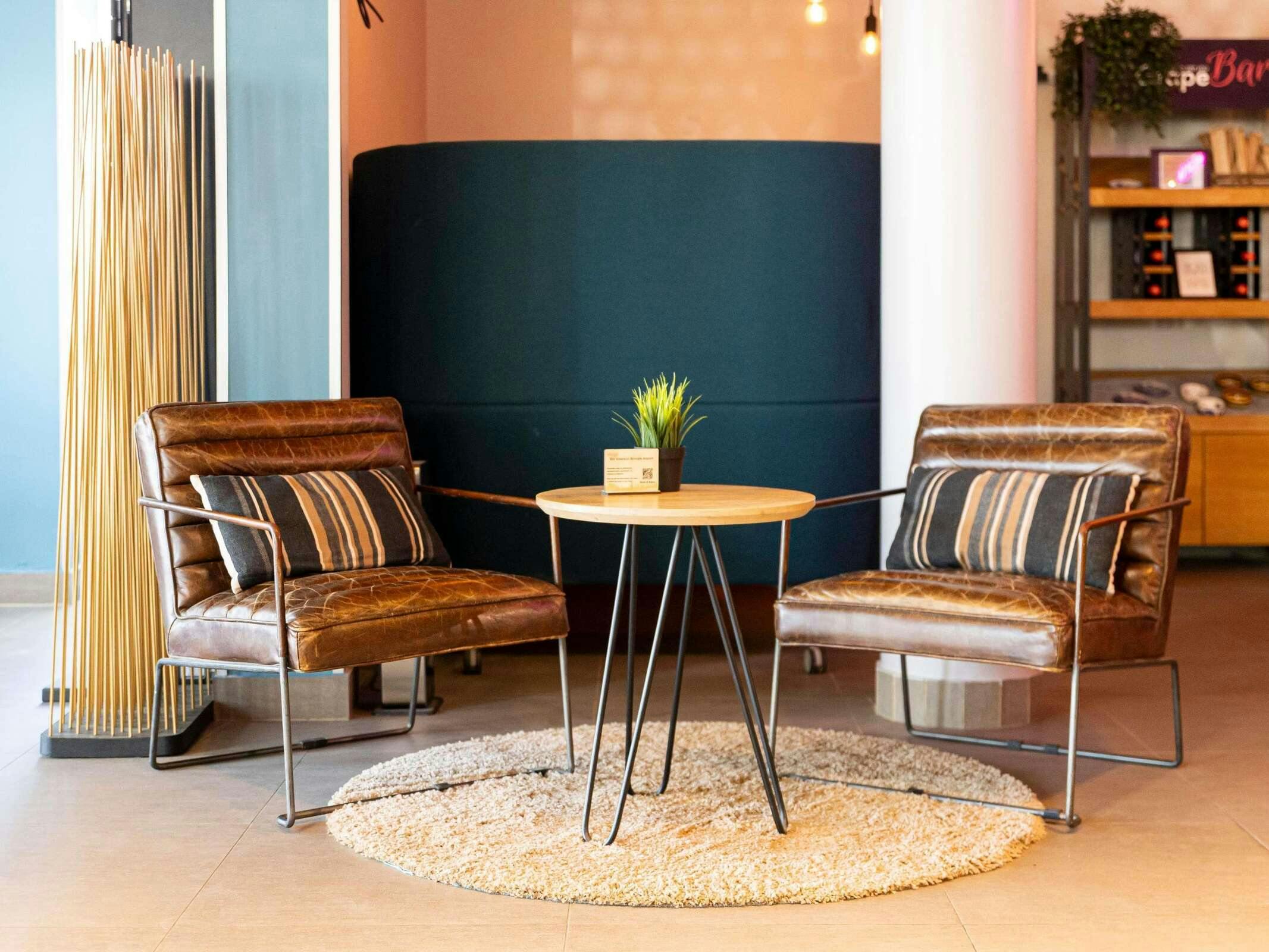 Hotel Ibis Valencia Bonaire Aeropuerto photo 5