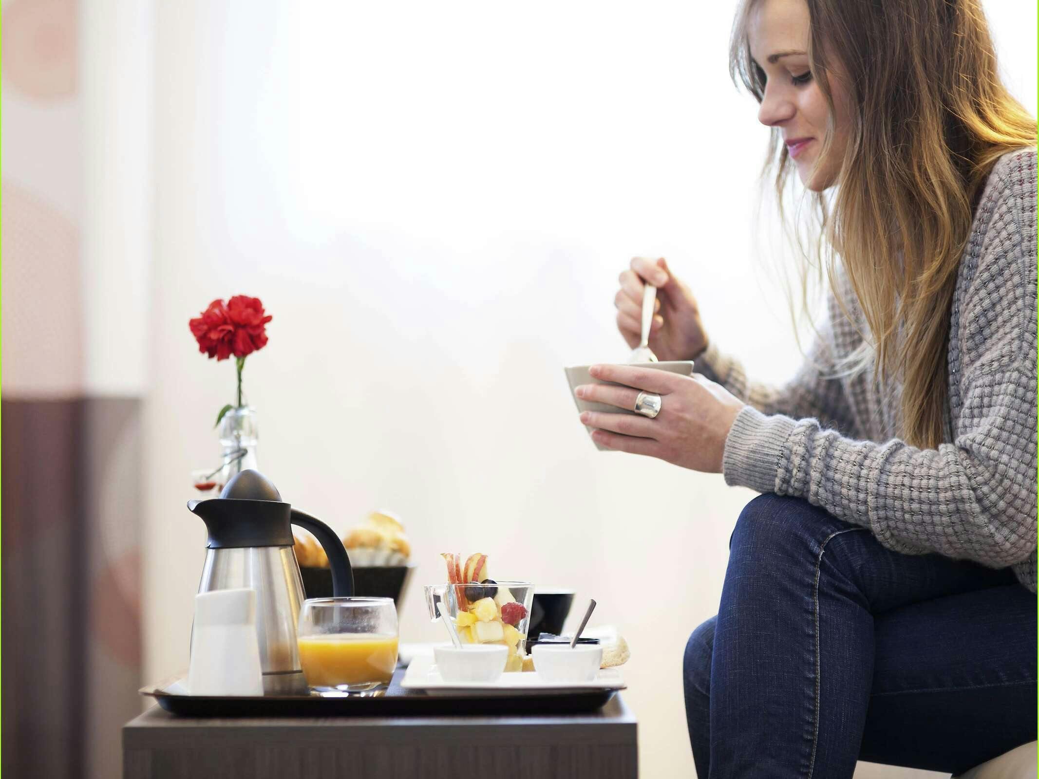 Hotel Novotel Rennes Centre Gare photo 4