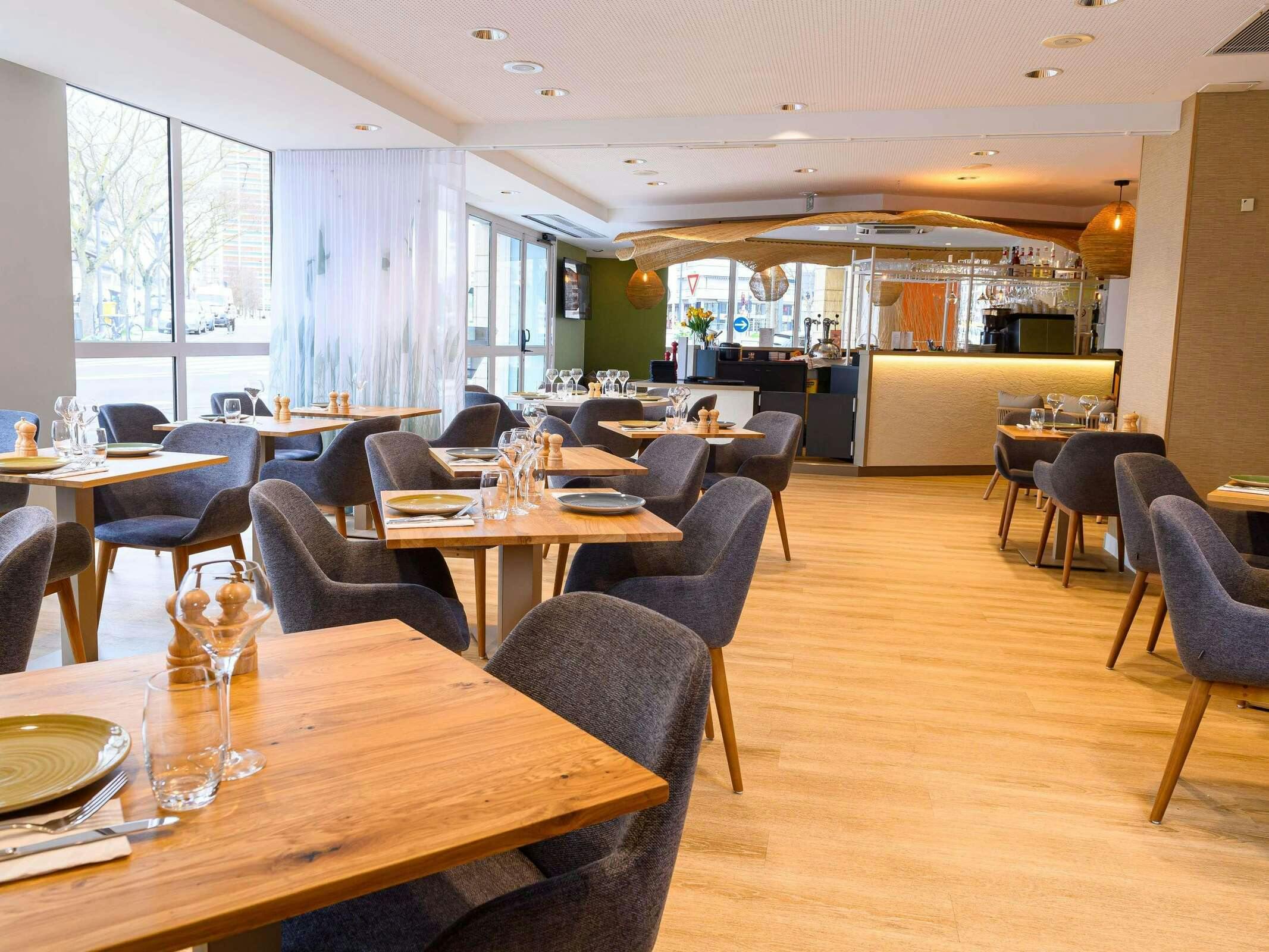 Hotel Ibis Styles Tours Centre photo 1