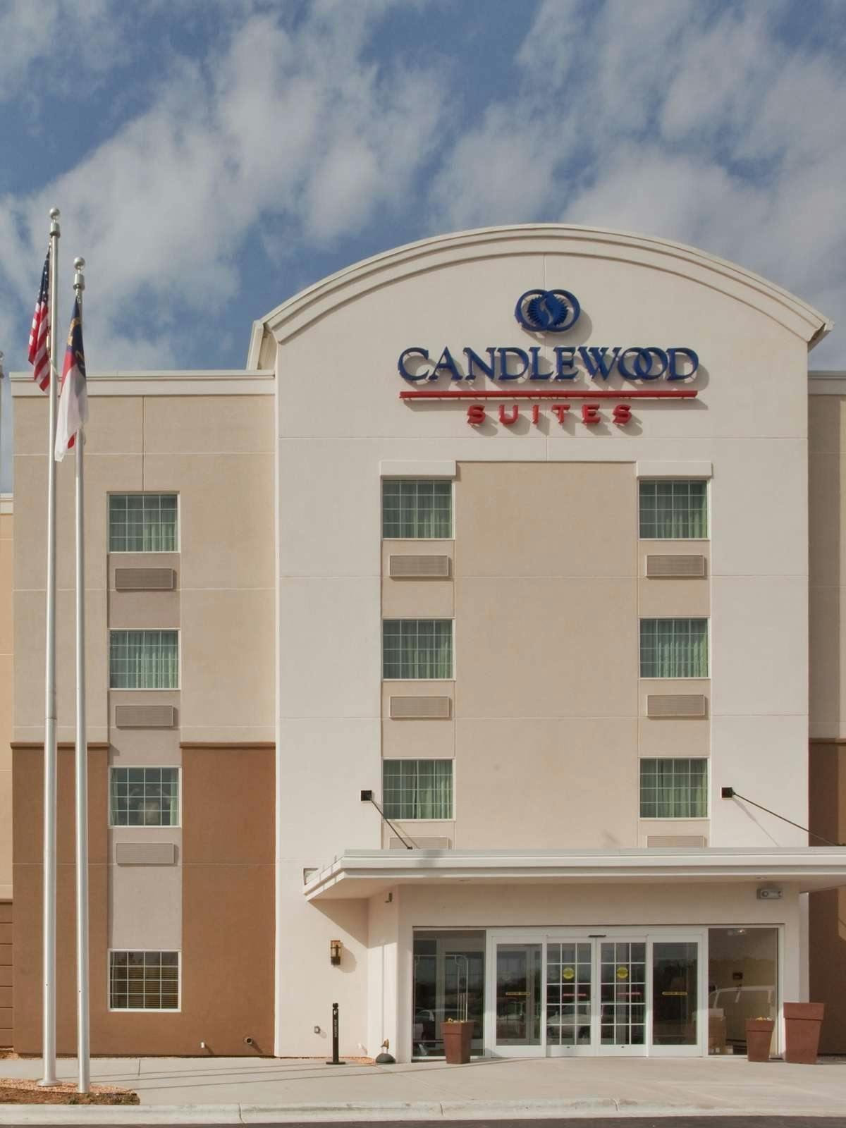 Hotel Candlewood Suites Fayetteville Fort Bragg photo 5