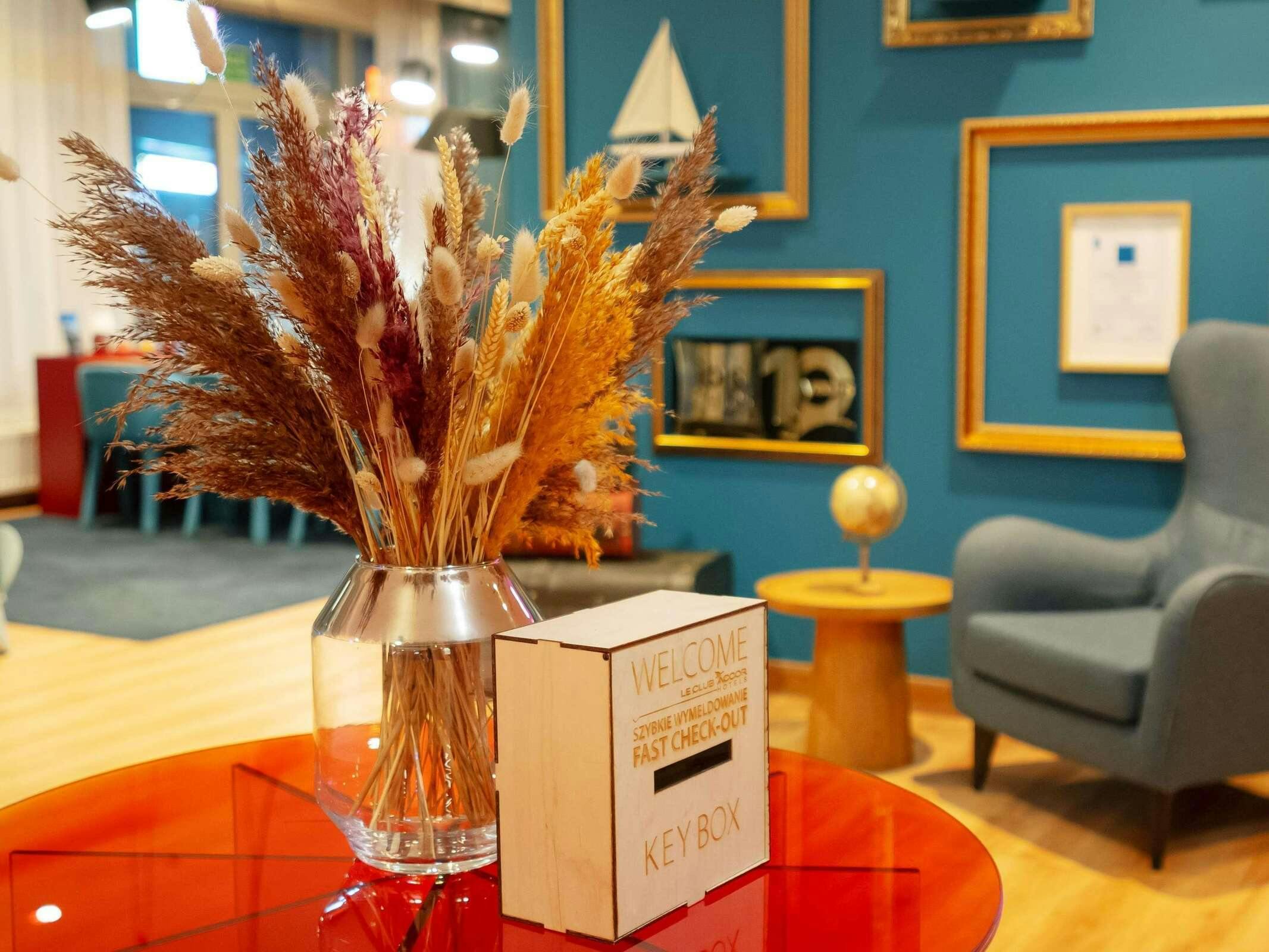 Hotel Ibis Styles Walbrzych photo 4