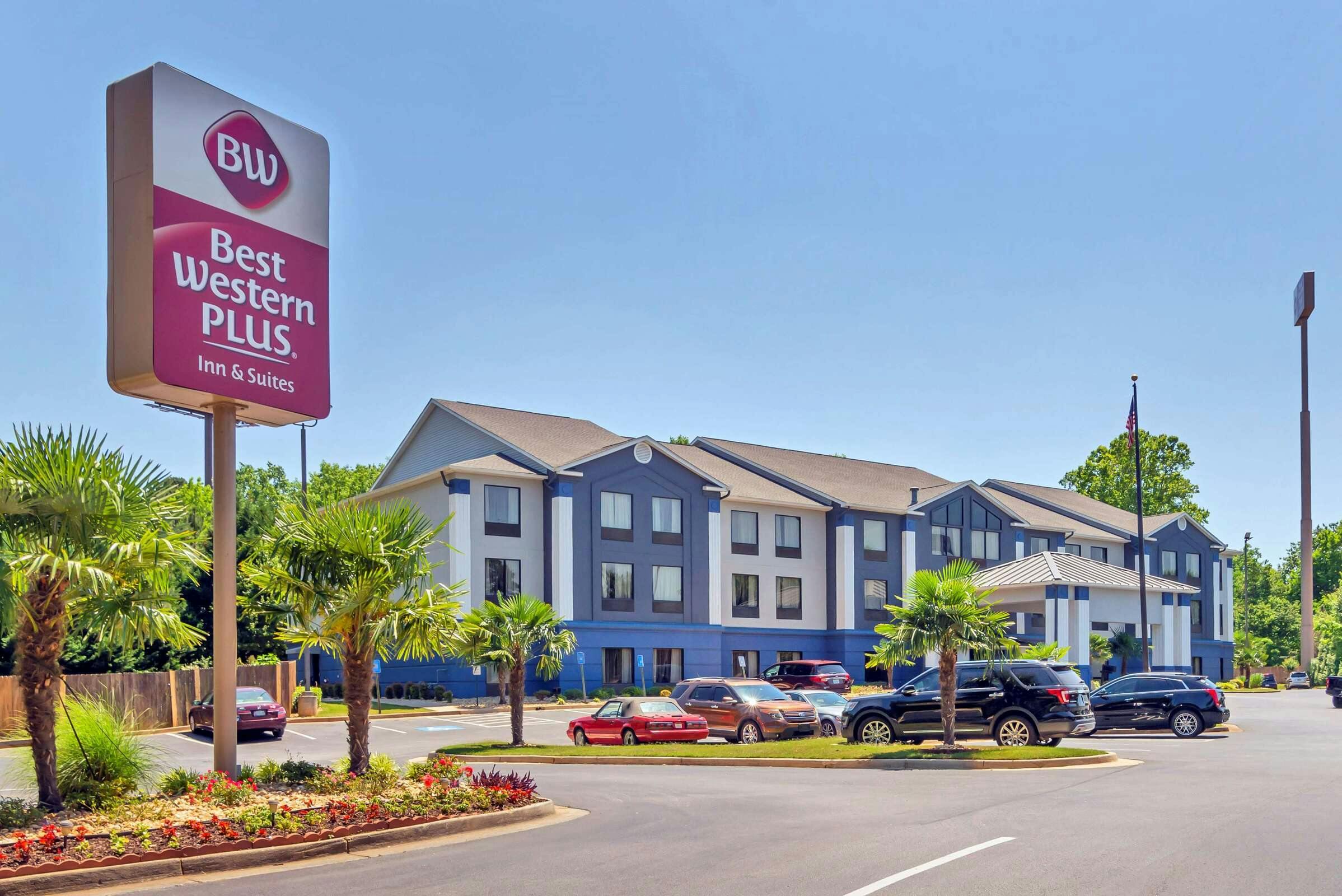 Hotel Best Western Plus Mc Donough Inn & Suites photo 1