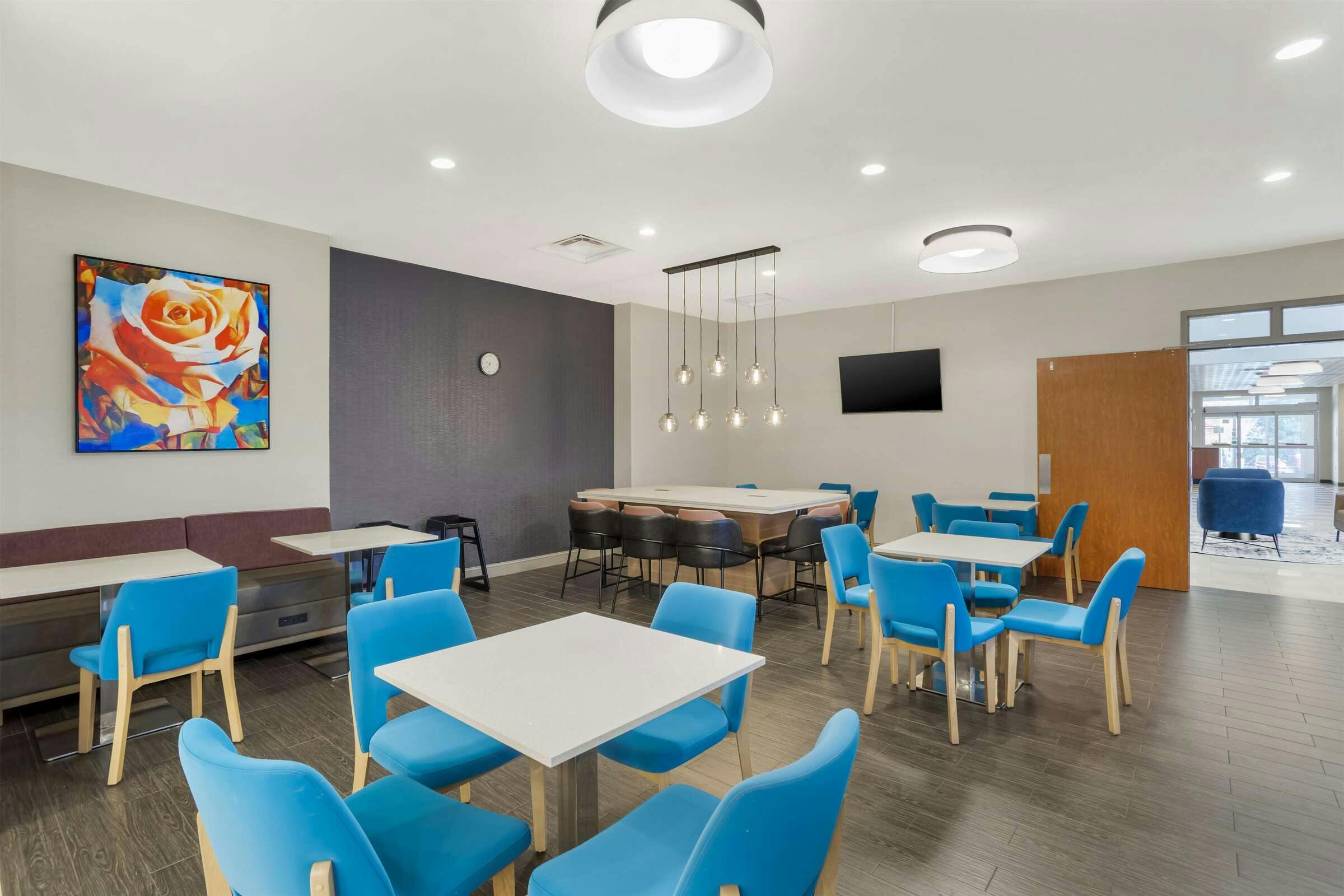 Hotel Best Western Plus Rose City Conference Center Inn photo 4