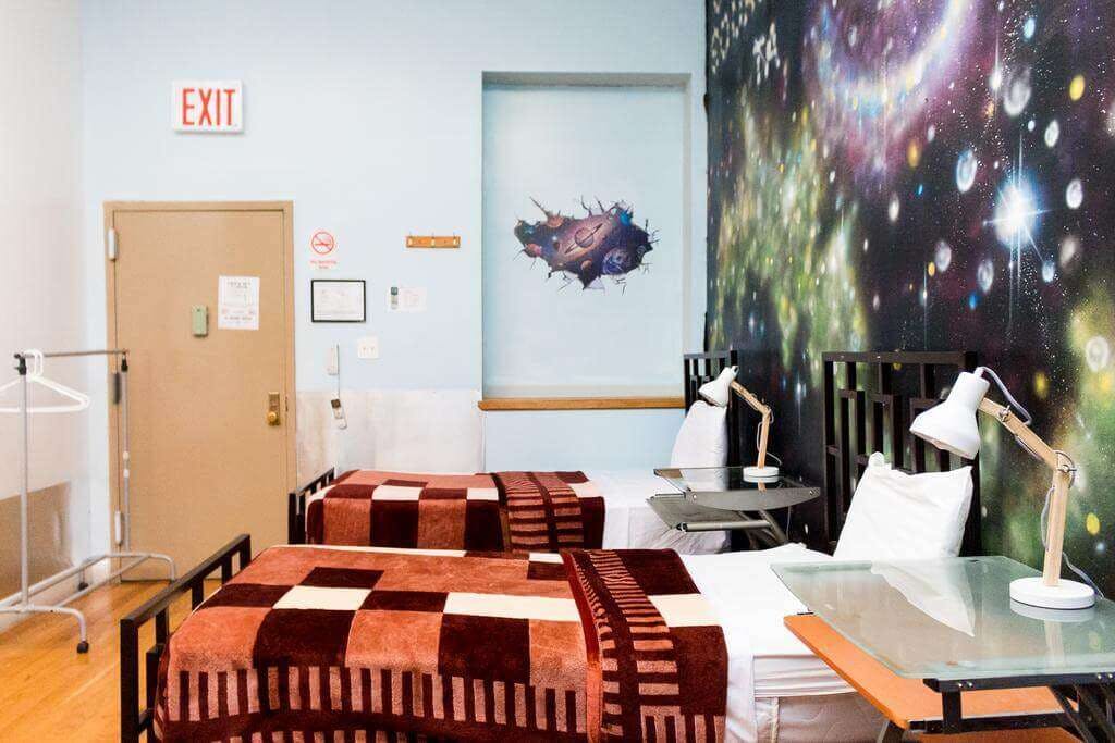 Hotel NY Moore Hostel photo 2