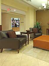 Hotel Candlewood Suites Fayetteville U of A photo 3
