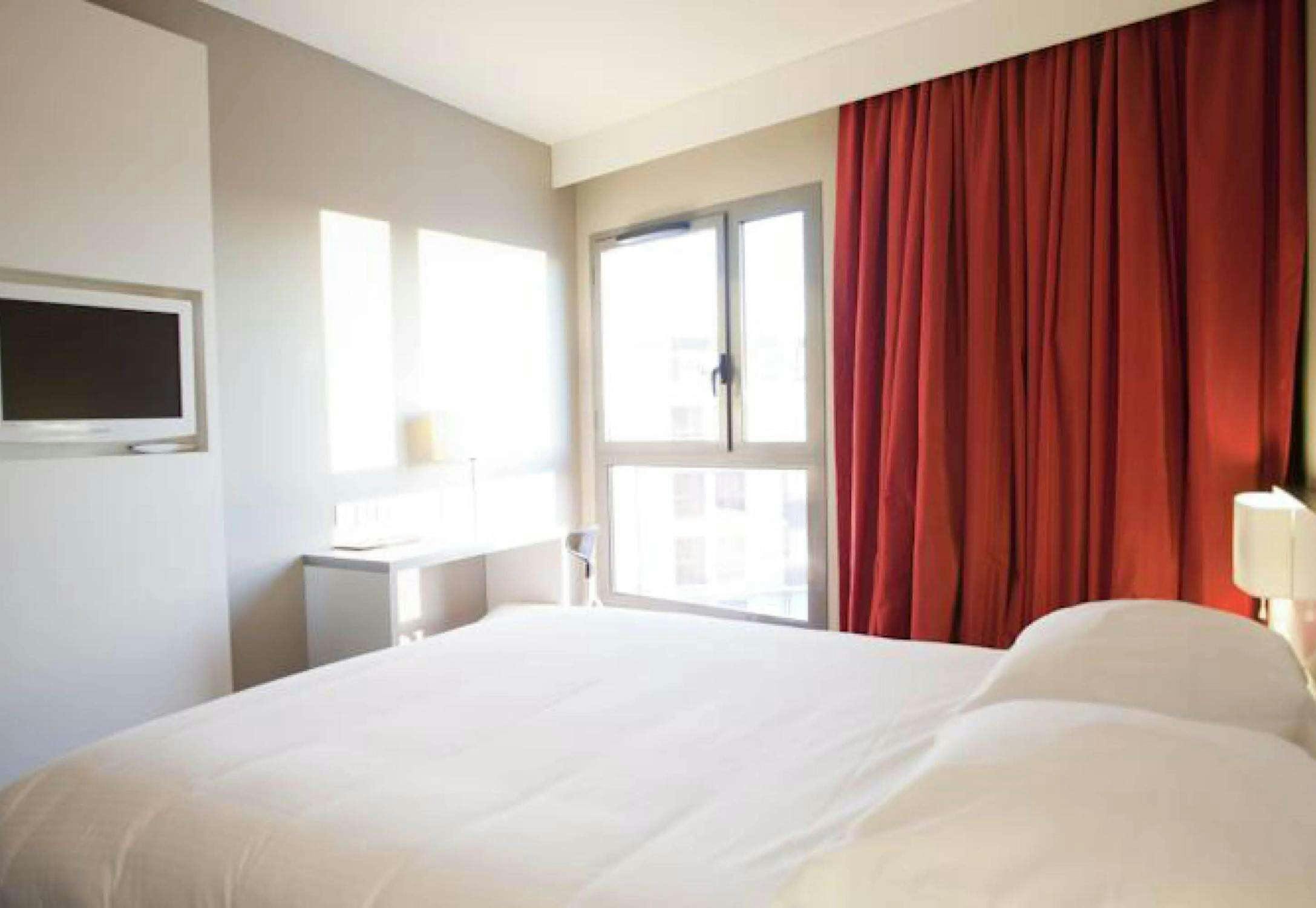 Hotel B&B HOME Lyon Centre Berthelot photo 1
