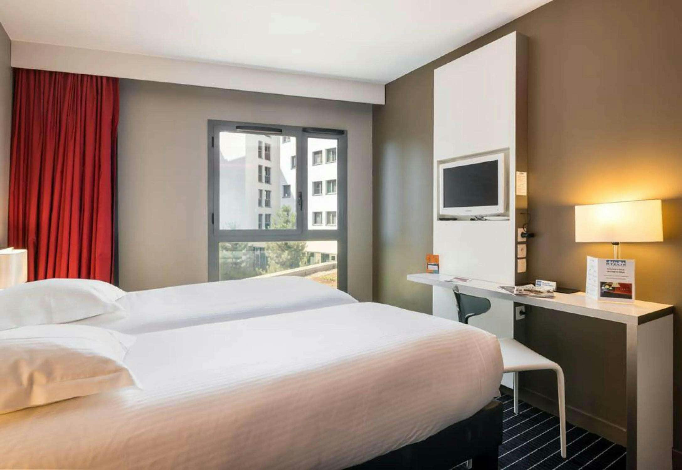 Hotel B&B HOME Lyon Centre Berthelot photo 2