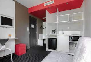 Hotel B&B HOME Lyon Centre Berthelot photo 4