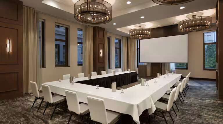 Hotel Embassy Suites By Hilton Pittsburgh Downtown photo 3