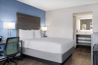Hotel Hotel South Tampa & Suites photo 1