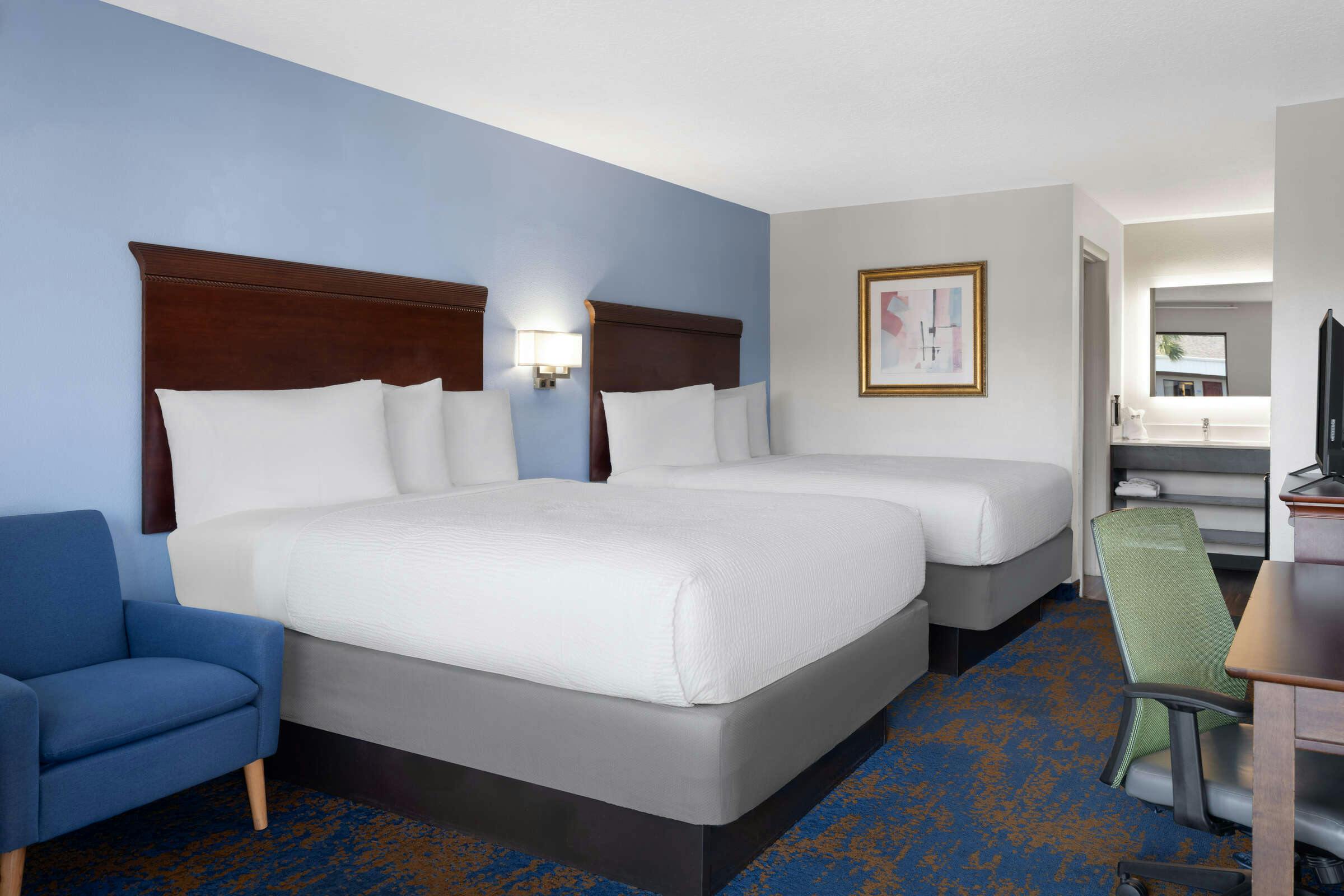 Hotel Hotel South Tampa & Suites photo 2