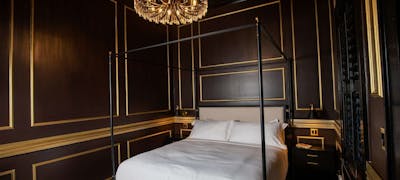 The Blackbird Hotel