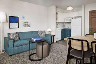 Hotel Sonesta ES Suites Toronto photo 3