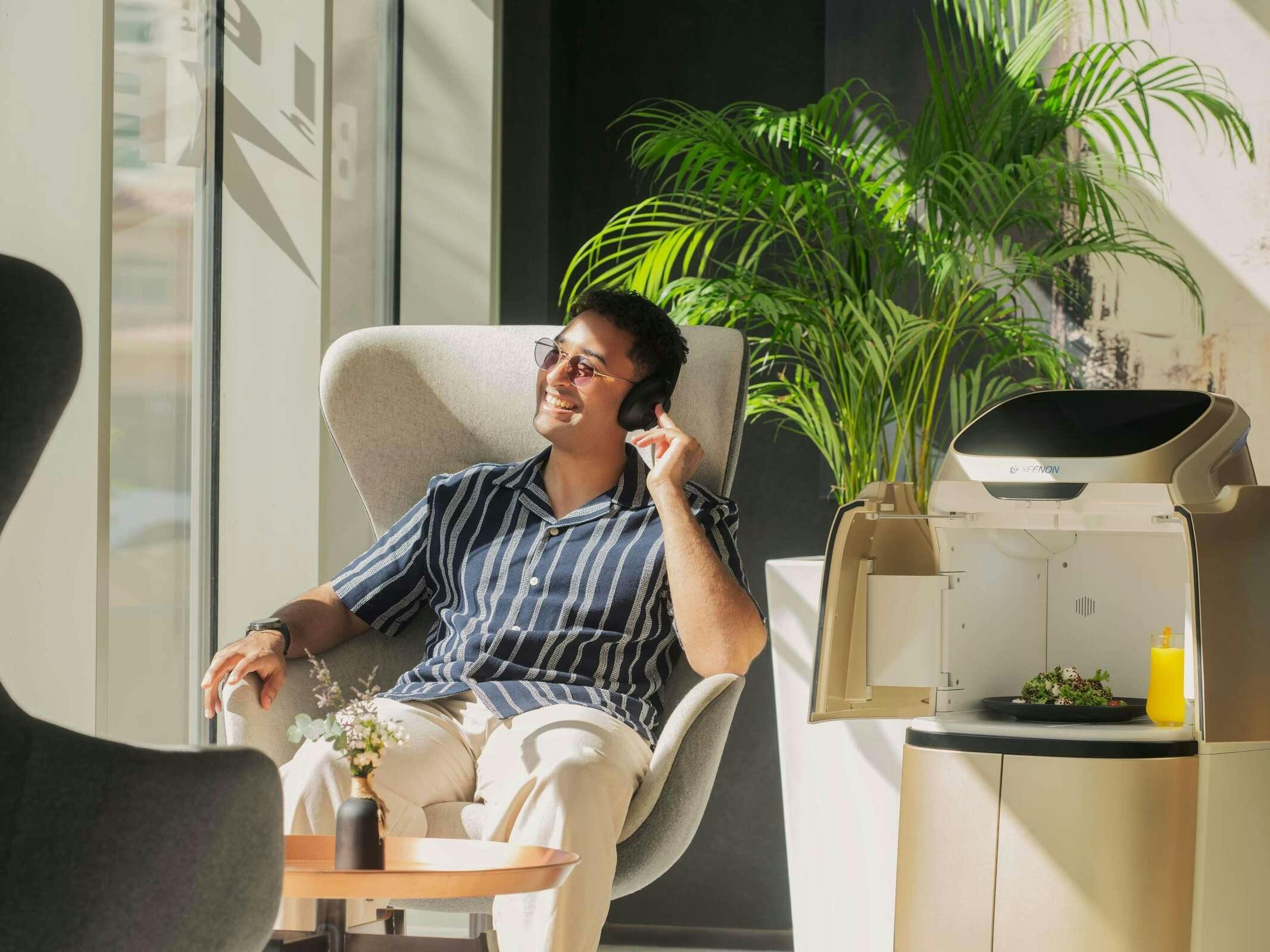 Hotel Novotel Bur Dubai photo 4