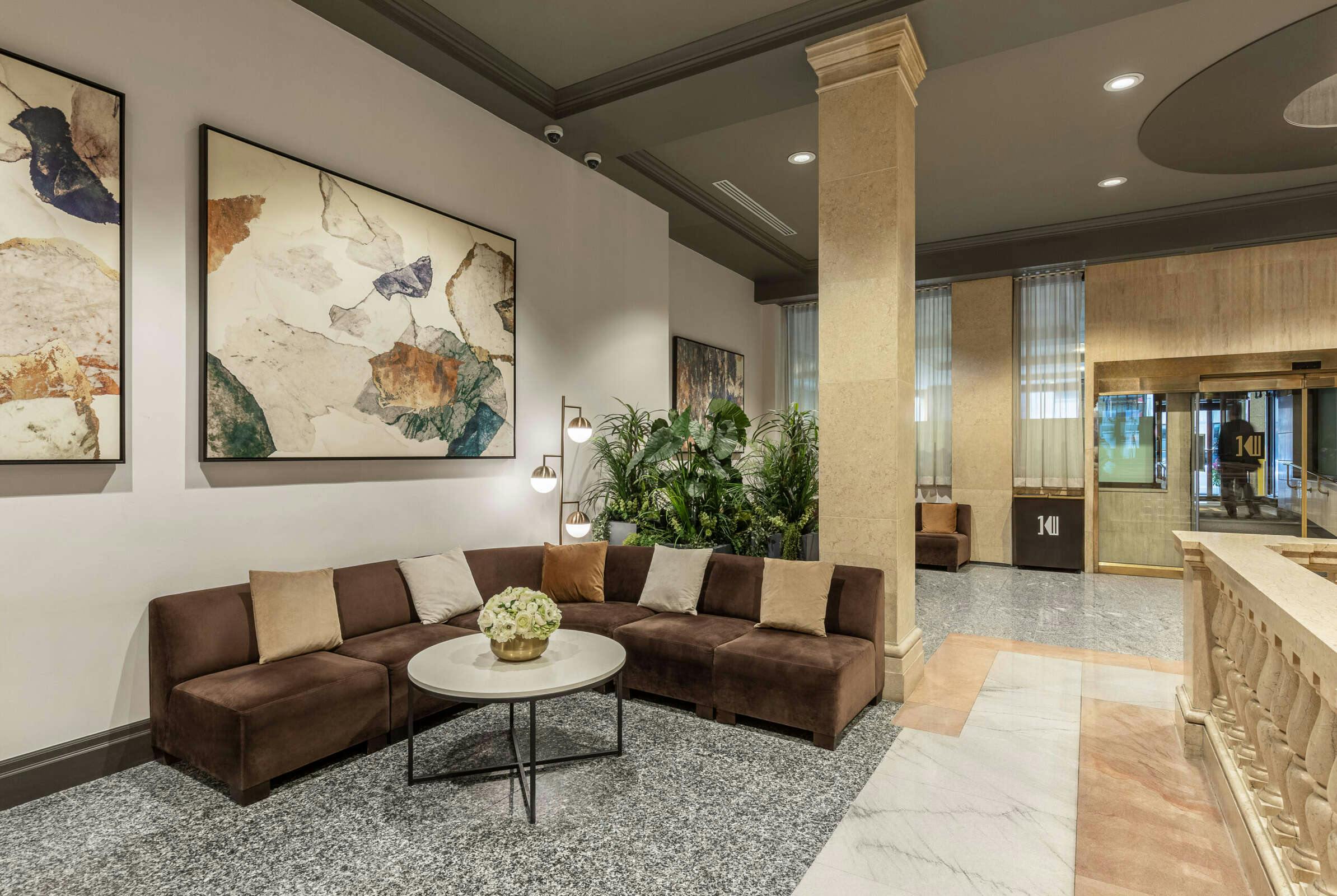 One King West Hotel & Residence