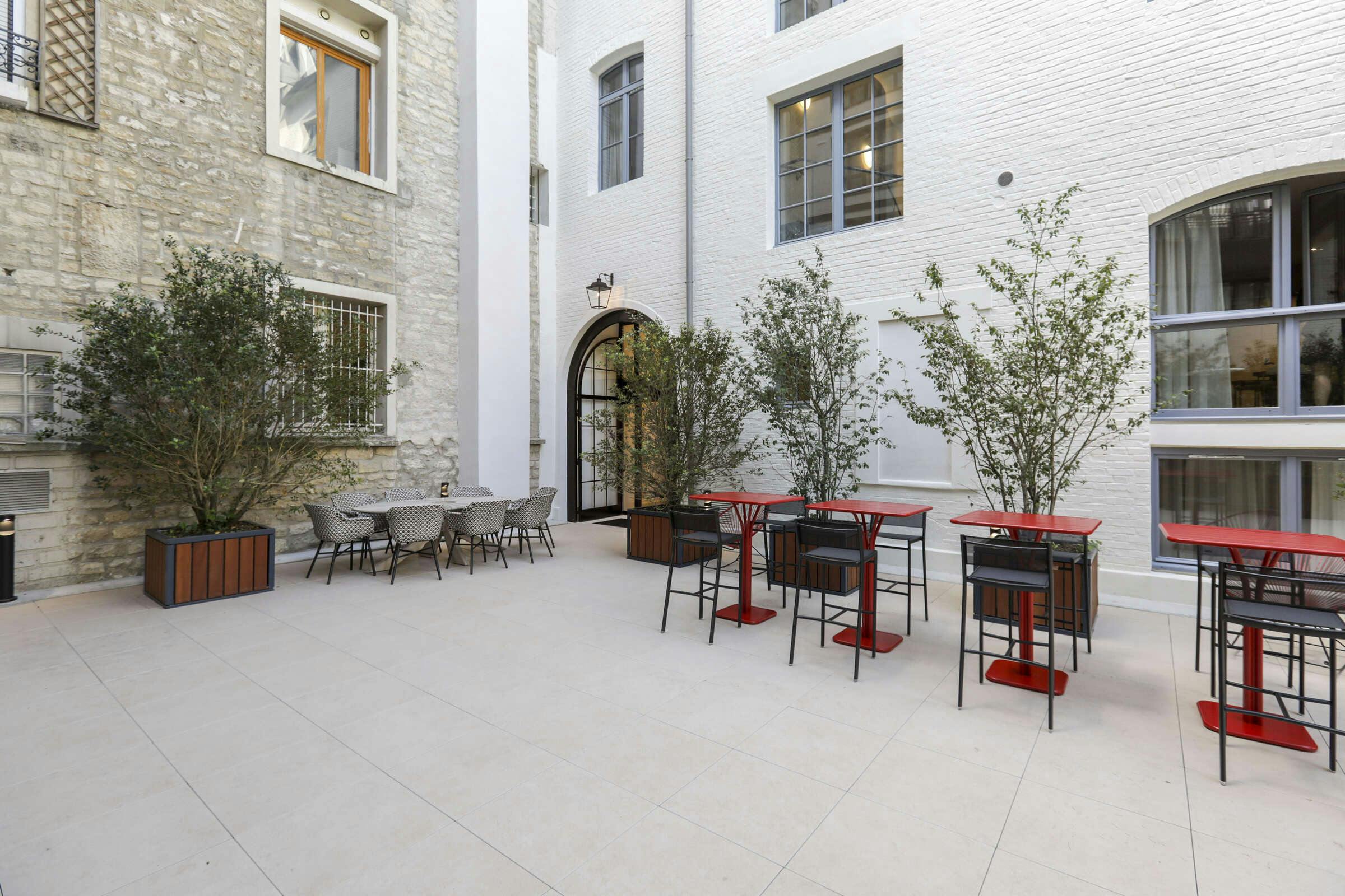 Mode Paris Aparthotel