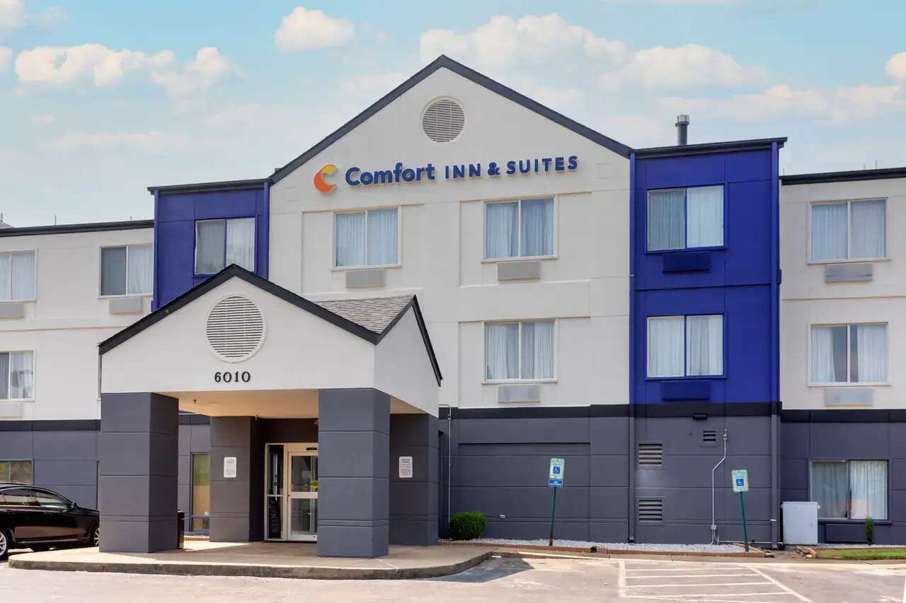 Comfort Inn & Suites Memphis East