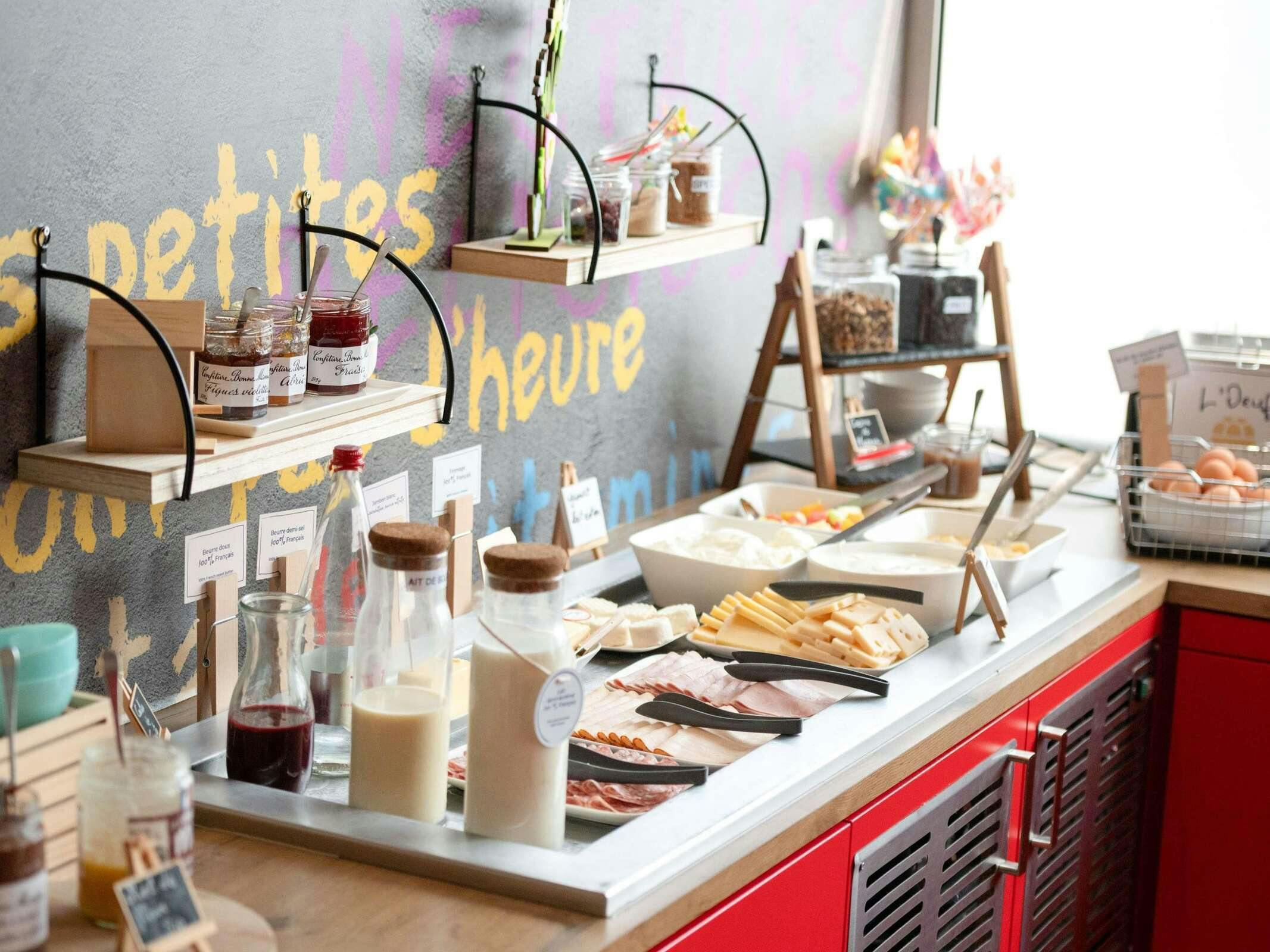 Hotel Ibis Narbonne photo 2