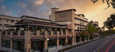 The Ava Hotel Paso Robles, Curio Collection by Hilton