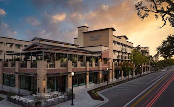 The Ava Hotel Paso Robles, Curio Collection by Hilton